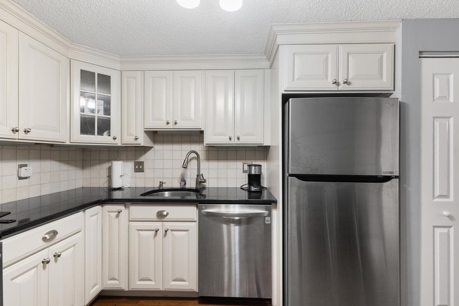Condominium at 8 9th # 411, Medford MA 02155, Medford, photo 3 of 33