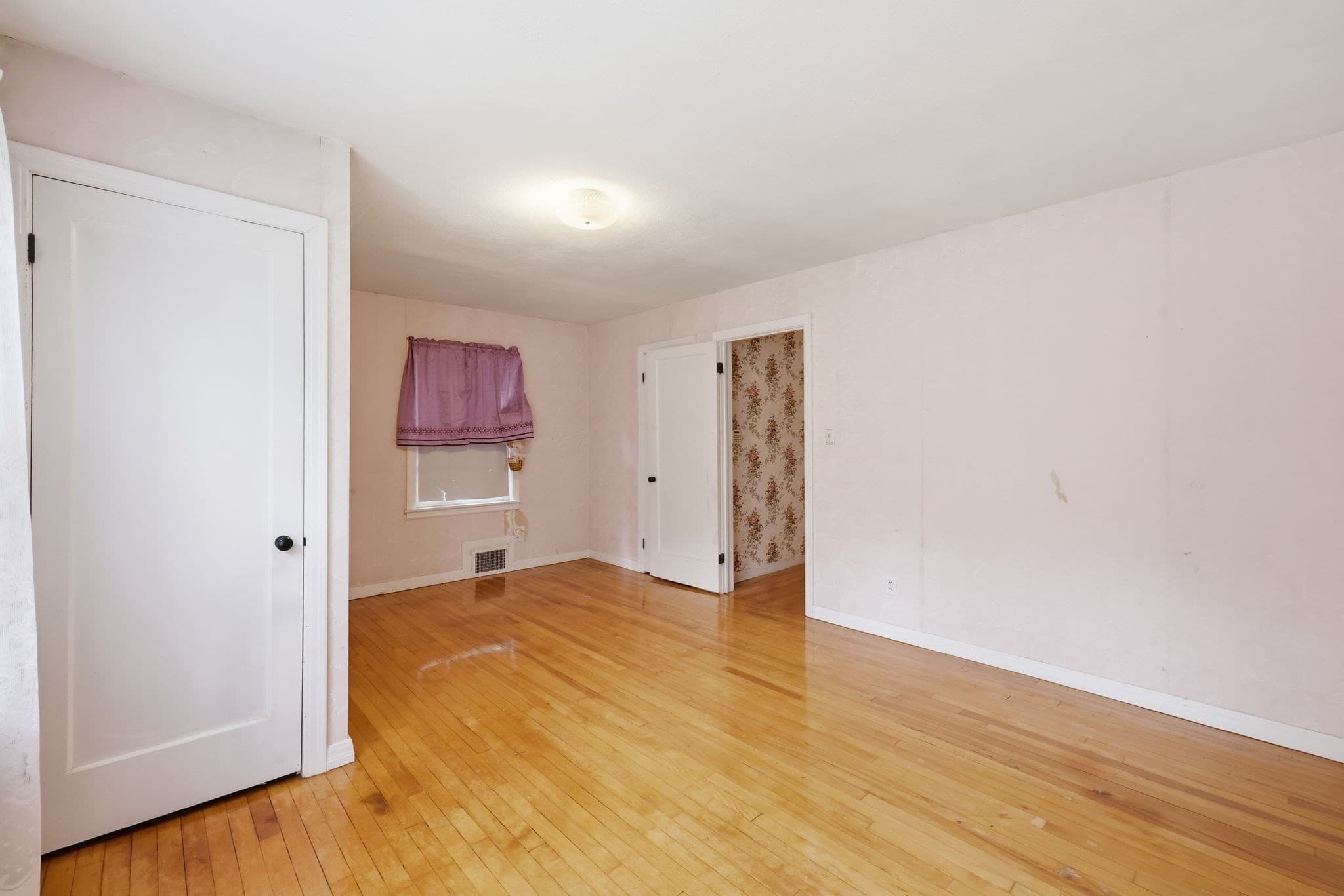 Single Family Residence at 63 Goodwin St, Springfield MA 01151, Springfield, photo 26 of 42