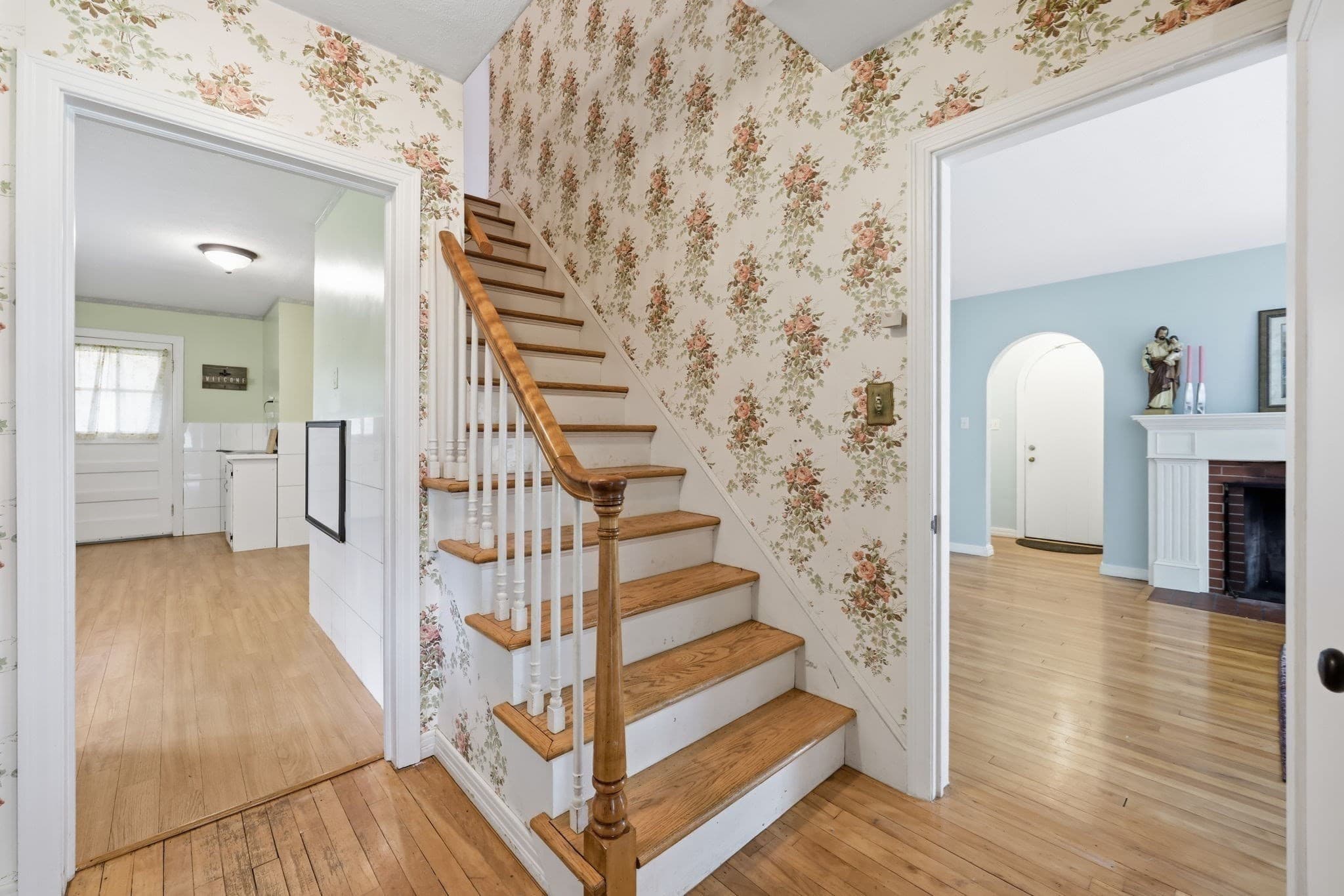 Single Family Residence at 63 Goodwin St, Springfield MA 01151, Springfield, photo 14 of 42