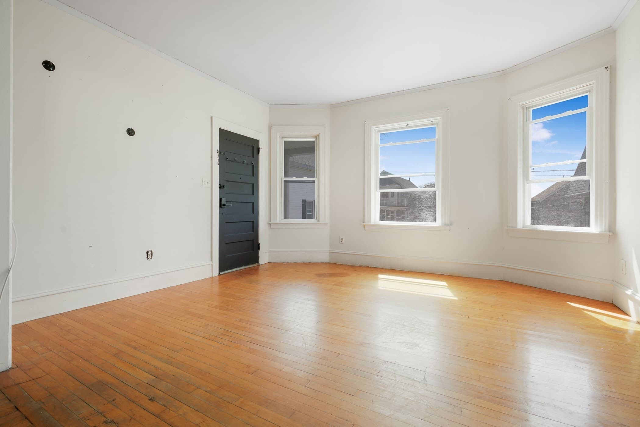3 Family at 692 Walnut St, Fall River MA 02720, Fall River, photo 15 of 39