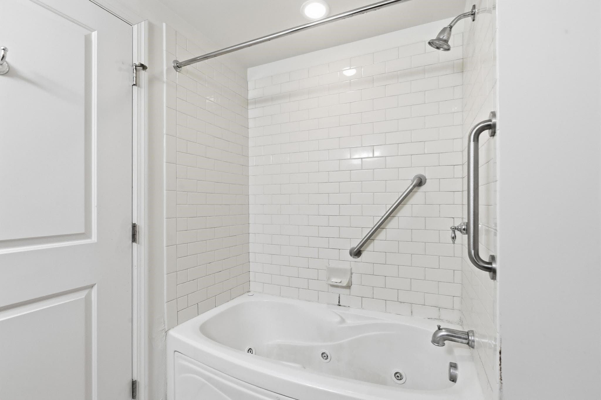 Condominium at 250 Main St. # 108B, Hudson MA 01749, Hudson, photo 30 of 40