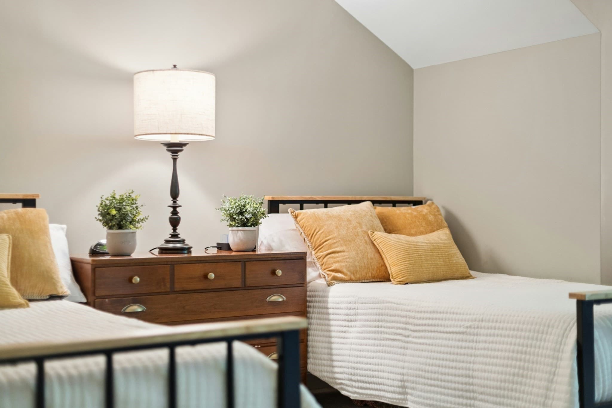 Condominium at 42 Ridgewood Dr # 42, Stow MA 01775, Stow, photo 28 of 42