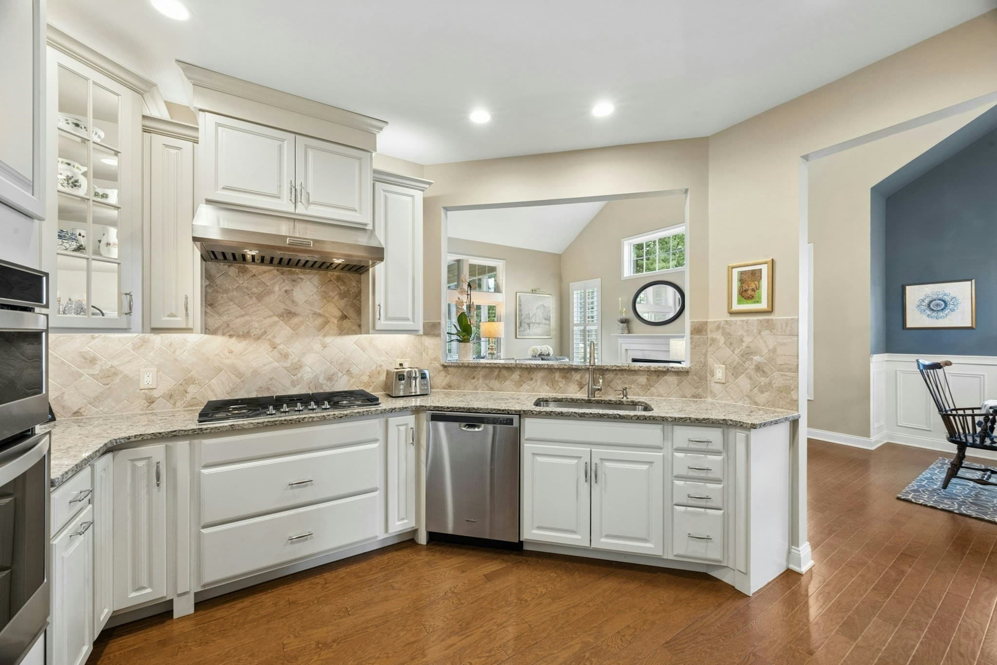 Condominium at 42 Ridgewood Dr # 42, Stow MA 01775, Stow, photo 4 of 42