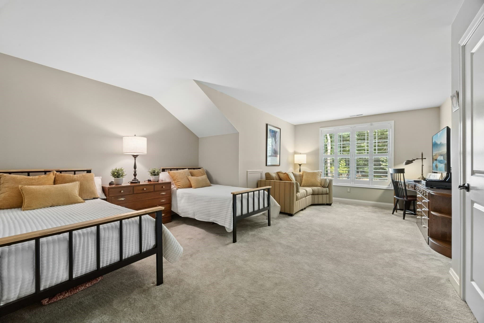 Condominium at 42 Ridgewood Dr # 42, Stow MA 01775, Stow, photo 25 of 42