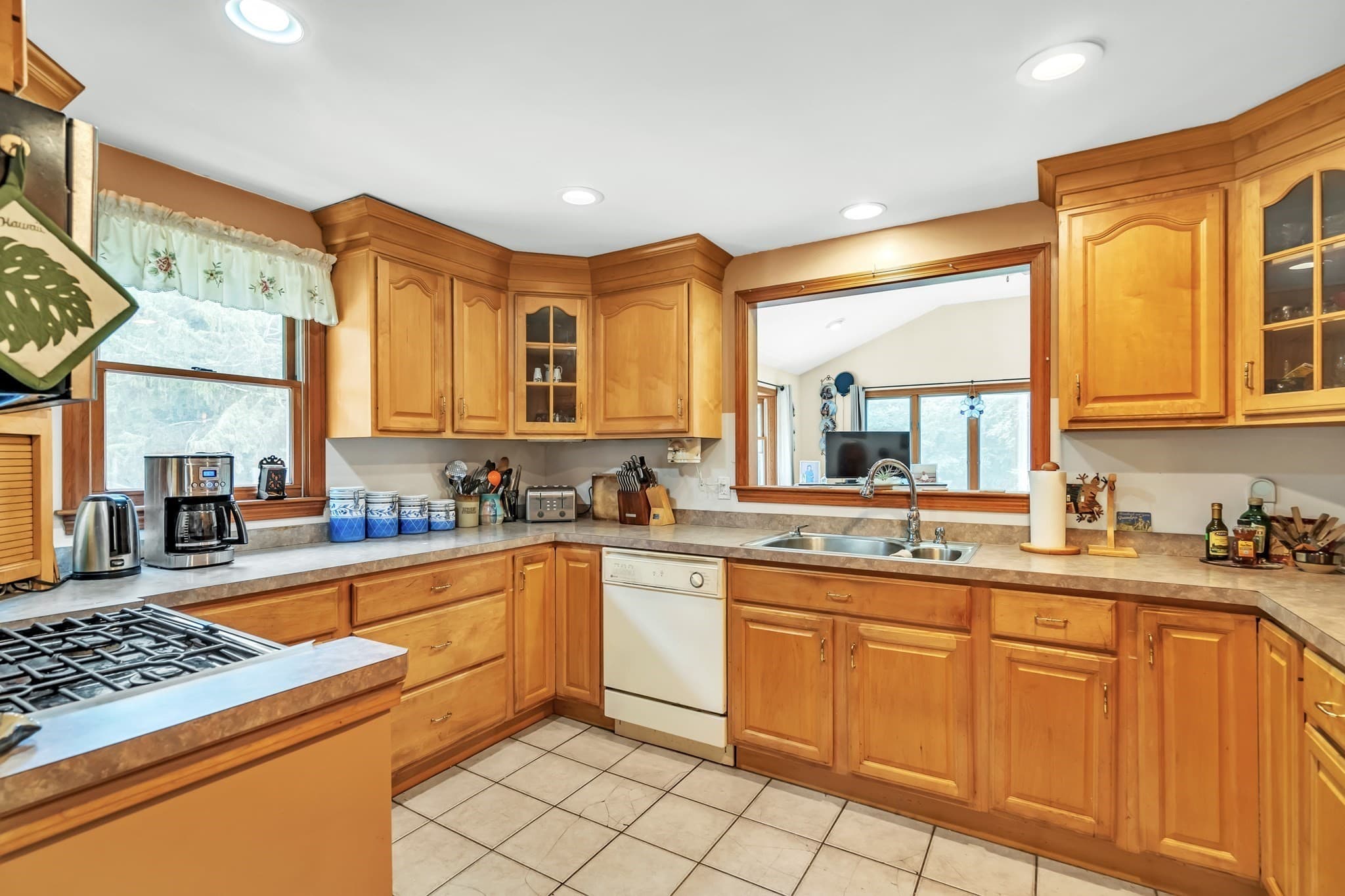 274 Great Road, Stow MA 01775