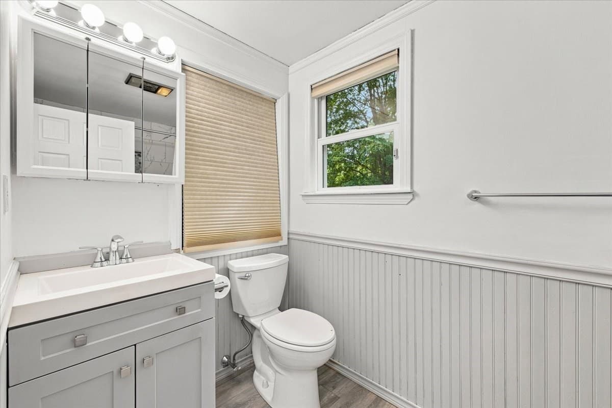 Single Family Residence at 8 Cross St, Halifax MA 02338, Halifax, photo 17 of 42