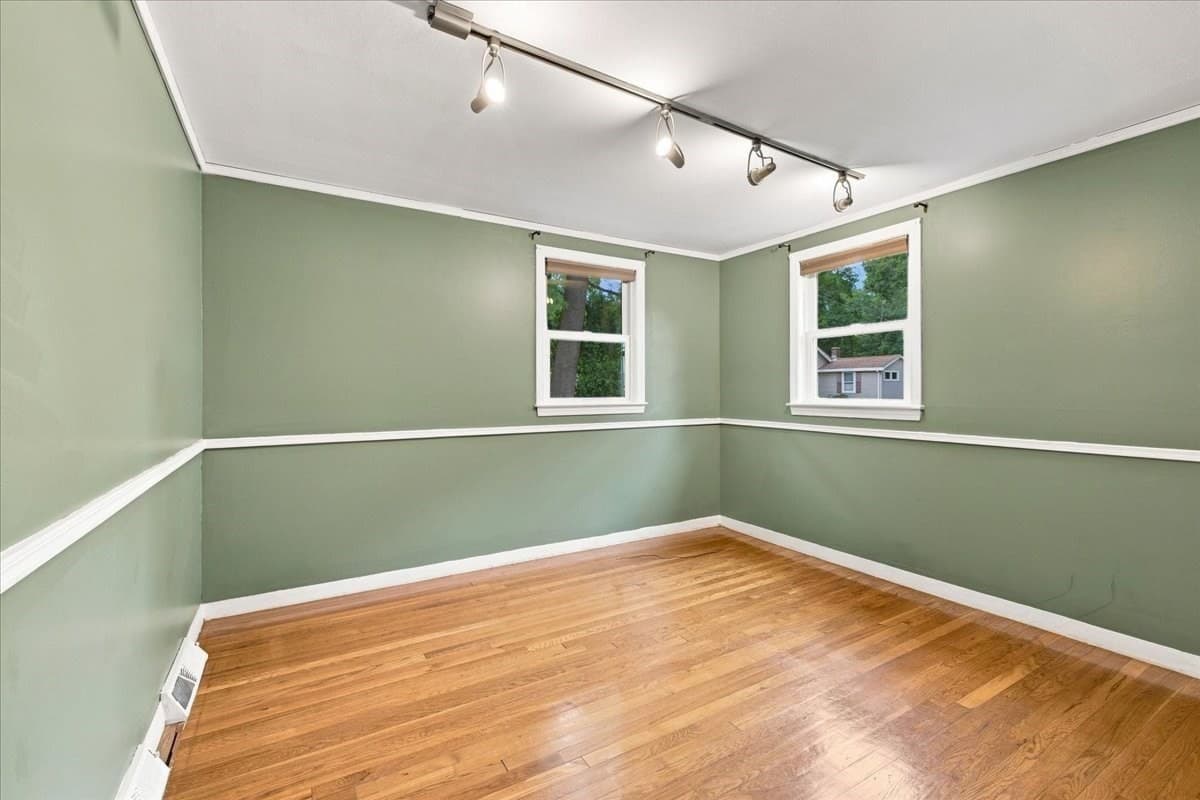 Single Family Residence at 8 Cross St, Halifax MA 02338, Halifax, photo 20 of 42