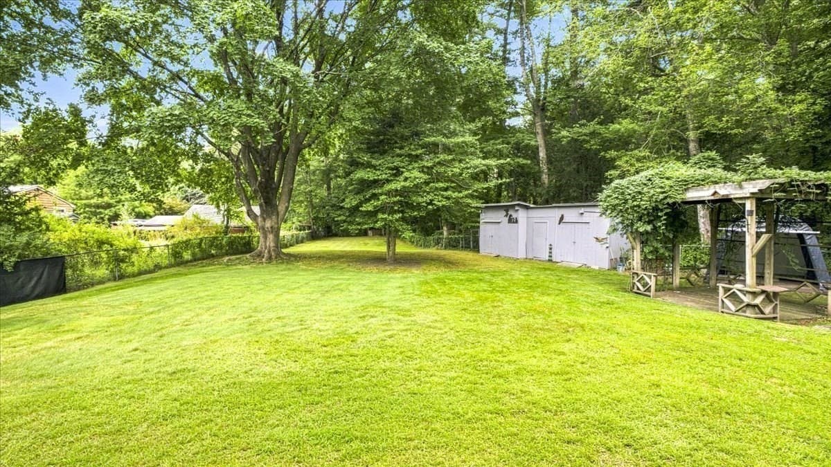 Single Family Residence at 8 Cross St, Halifax MA 02338, Halifax, photo 29 of 42