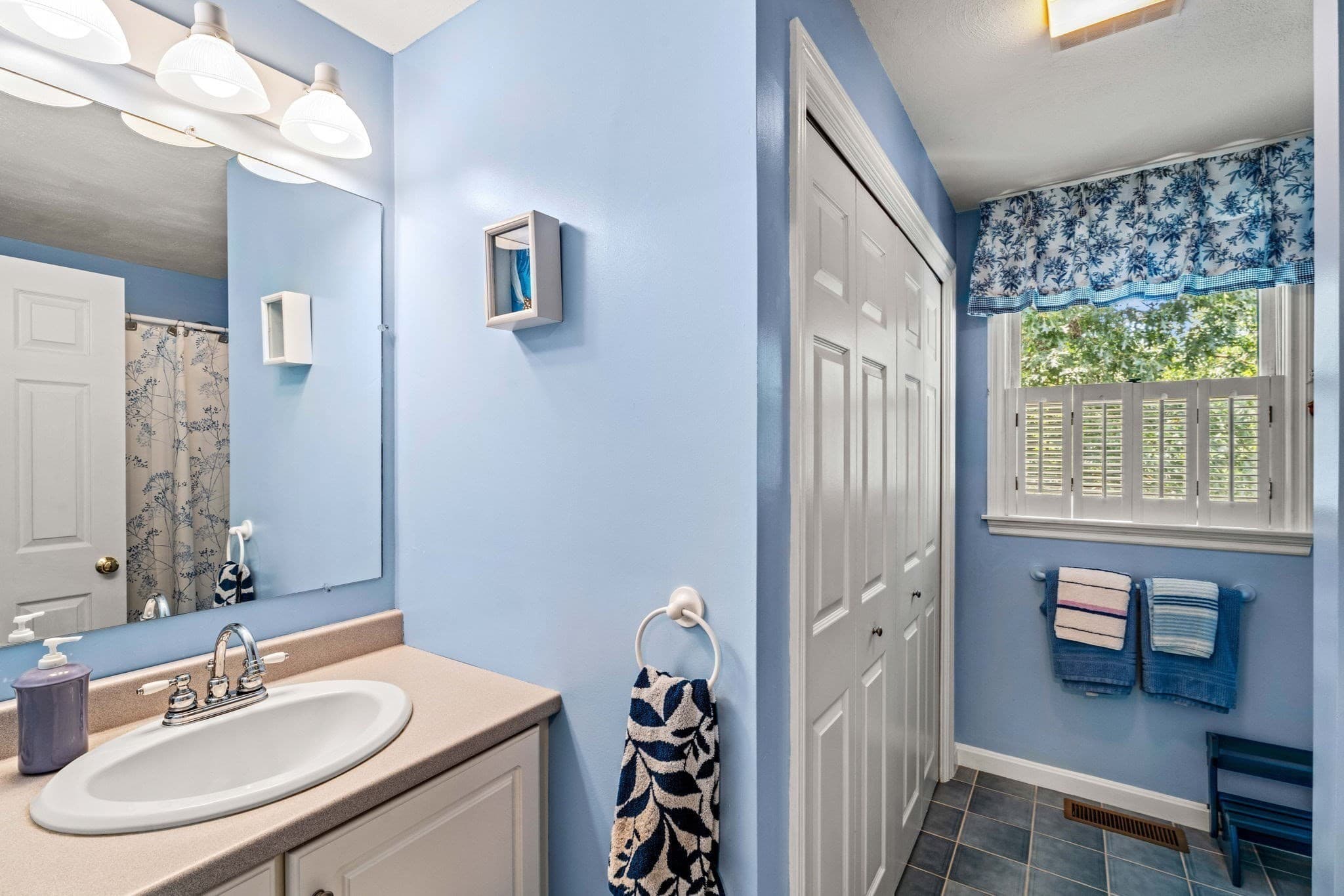 Single Family Residence at 4 Mulberry Street, Groveland MA 01834, Groveland, photo 36 of 42