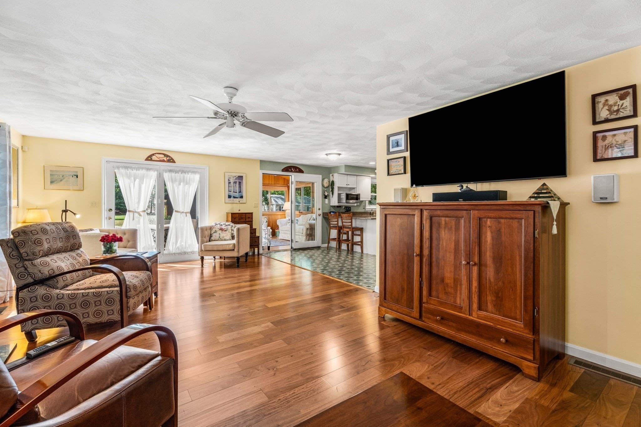 Single Family Residence at 4 Mulberry Street, Groveland MA 01834, Groveland, photo 14 of 42