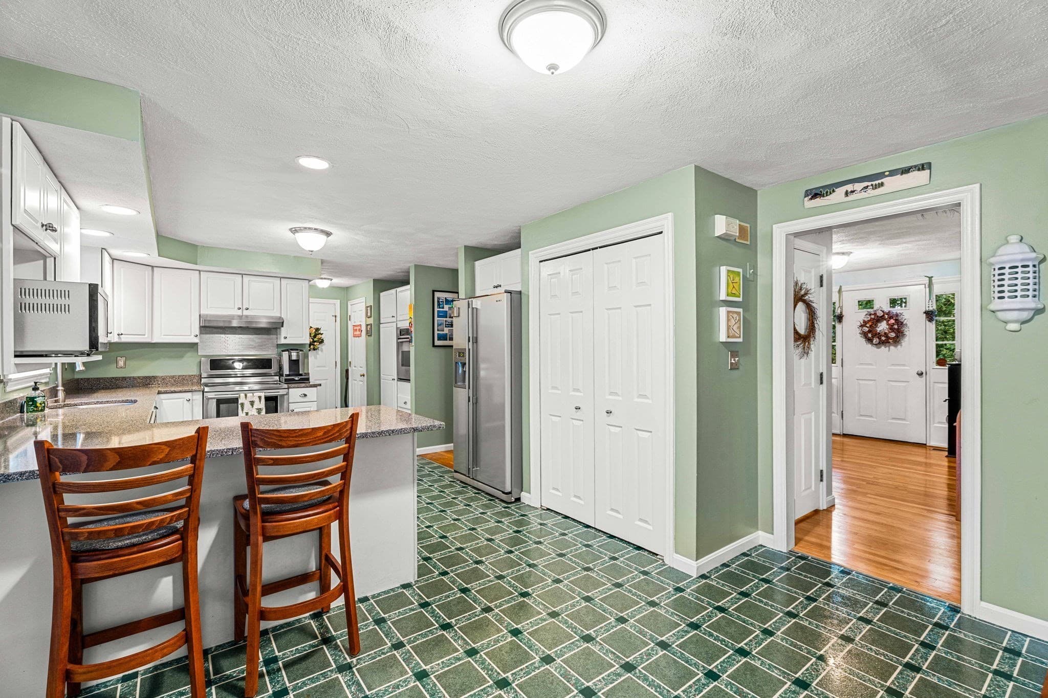 Single Family Residence at 4 Mulberry Street, Groveland MA 01834, Groveland, photo 8 of 42