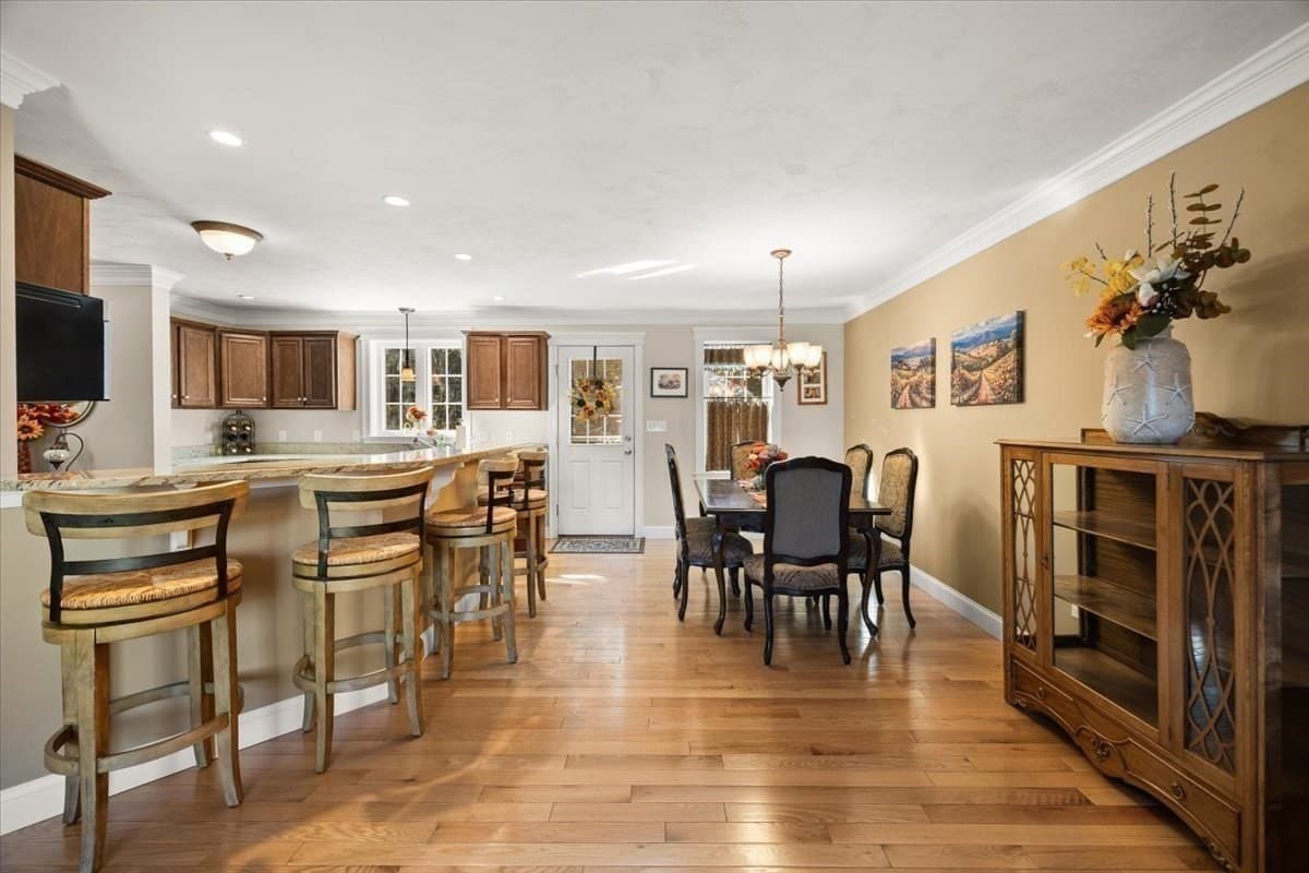 Condominium at 11 Cassidy Place # 11, Bridgewater MA 02324, Bridgewater, photo 10 of 32