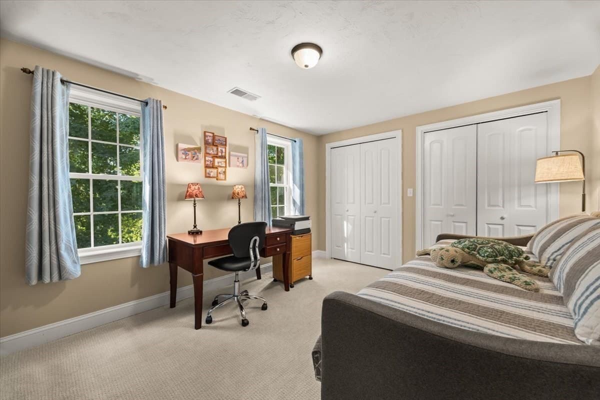 Condominium at 11 Cassidy Place # 11, Bridgewater MA 02324, Bridgewater, photo 14 of 32