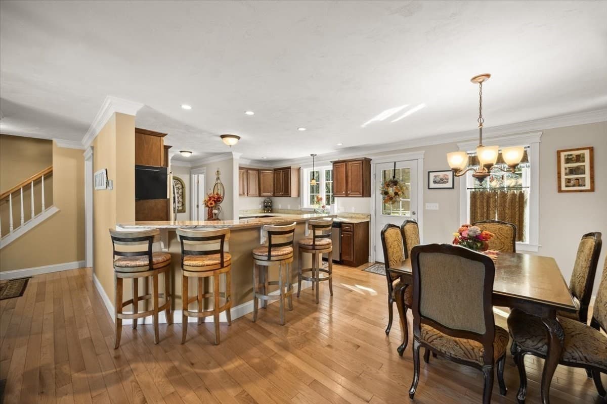Condominium at 11 Cassidy Place # 11, Bridgewater MA 02324, Bridgewater, photo 11 of 32