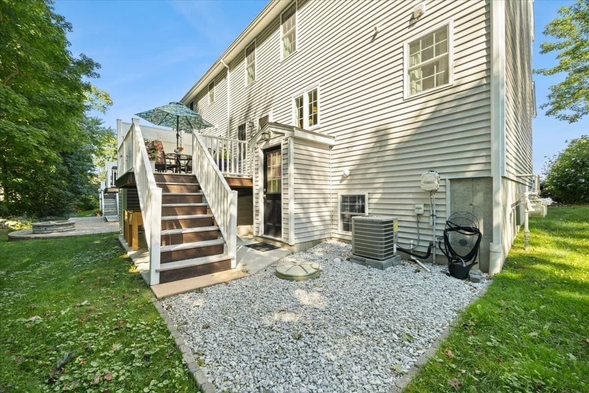 Condominium at 11 Cassidy Place # 11, Bridgewater MA 02324, Bridgewater, photo 25 of 32
