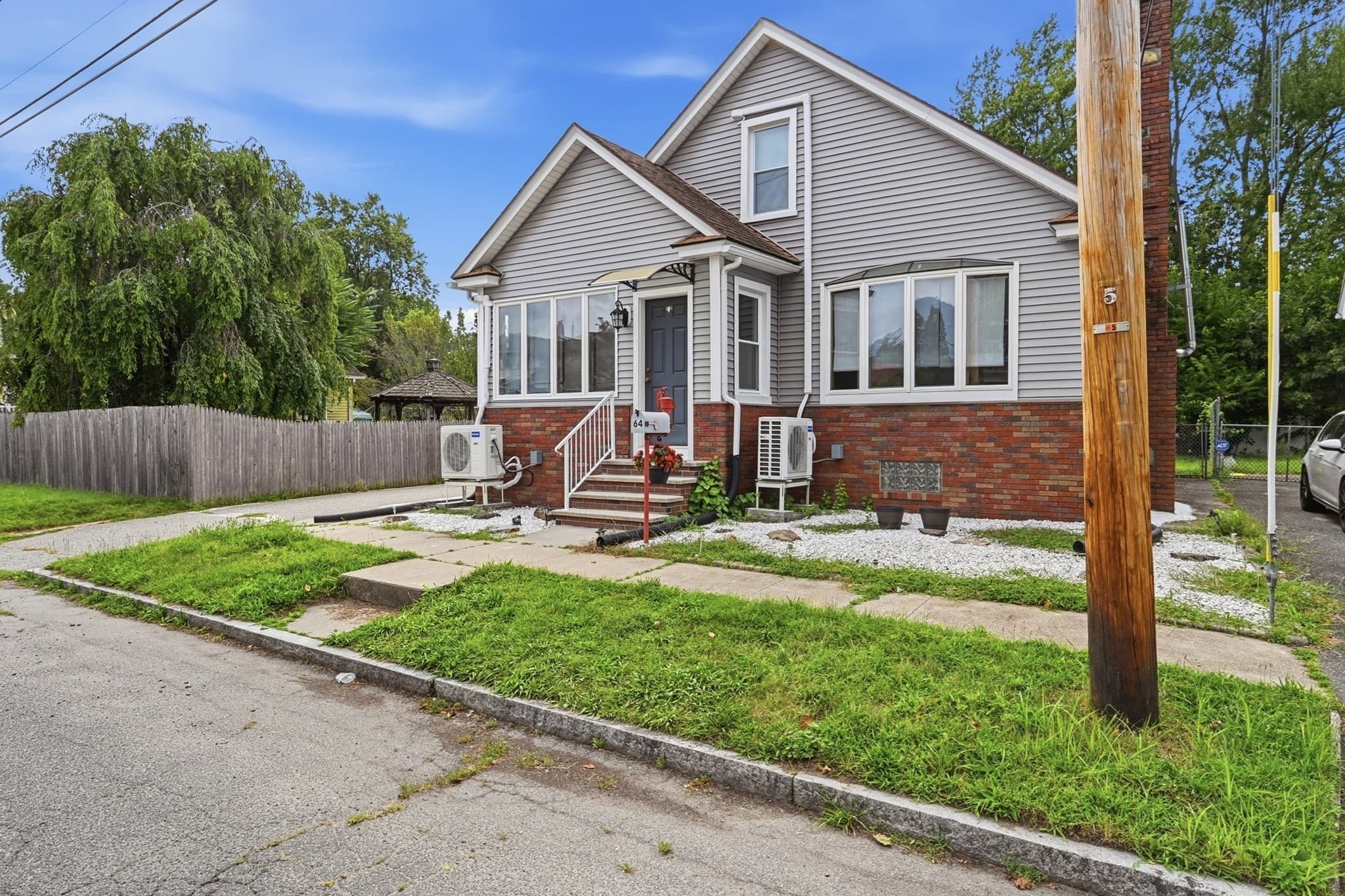 Single Family Residence at 64 Stewart St, Chicopee MA 01020, photo 3 of 42