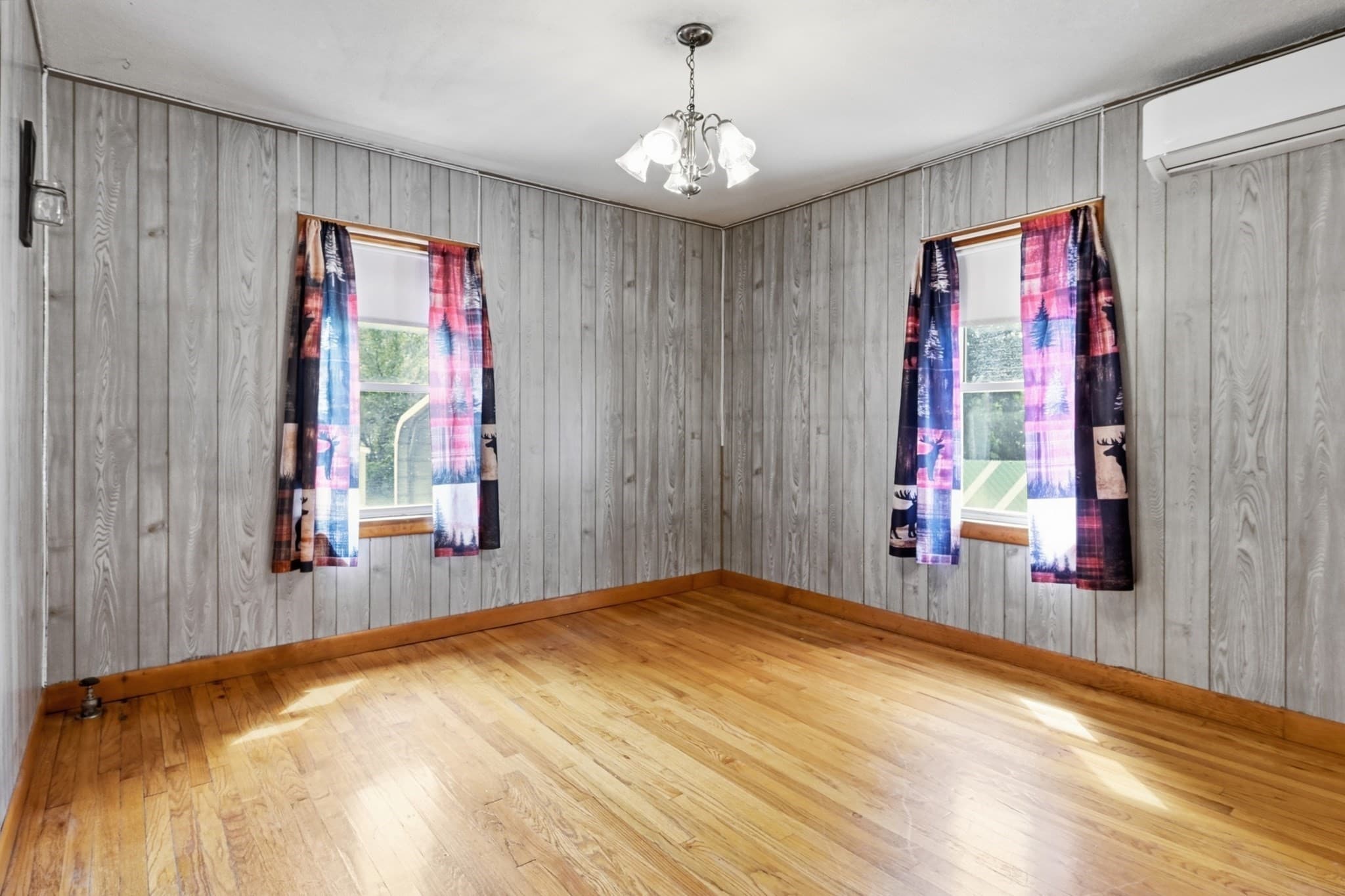 Single Family Residence at 64 Stewart St, Chicopee MA 01020, photo 18 of 42
