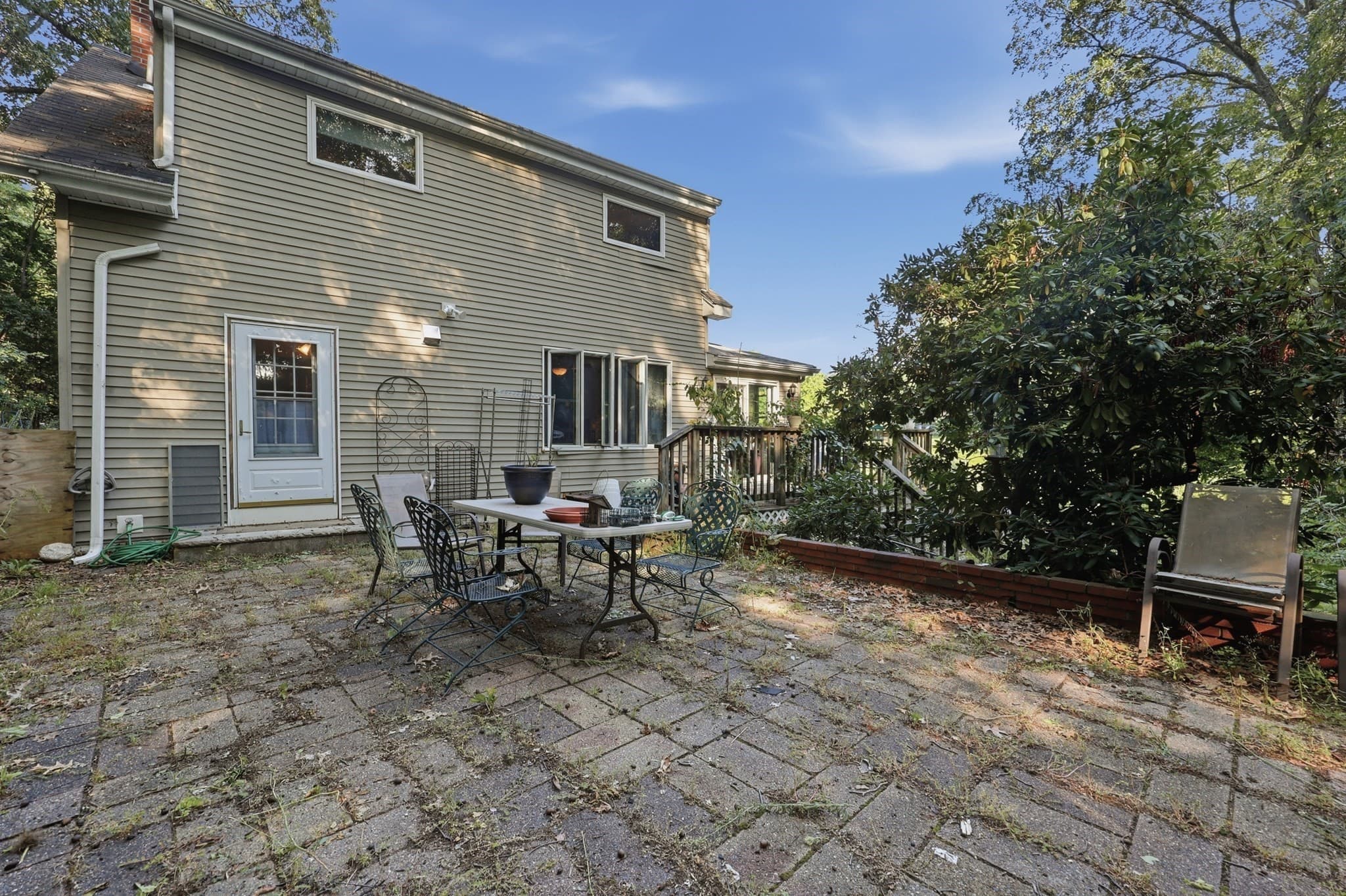 Single Family Residence at 79 Waverly Rd, Woburn MA 01801, Woburn, photo 32 of 37