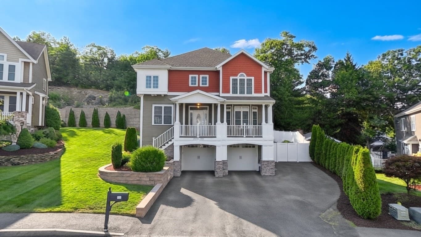 24 Iron Works Way, Saugus MA 01906
