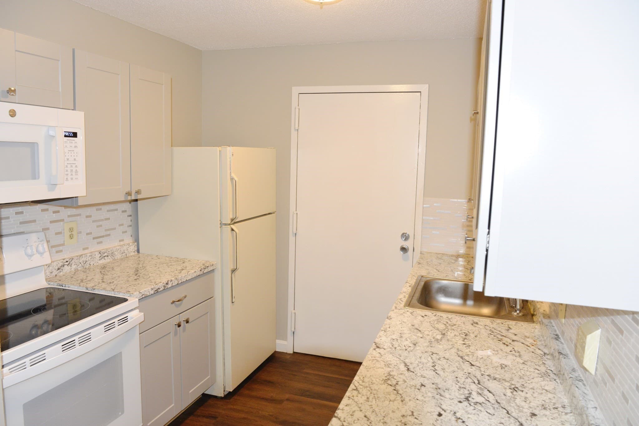 Condominium at 47 Village Brook Ln # 14, Natick MA 01760, Natick, photo 4 of 17