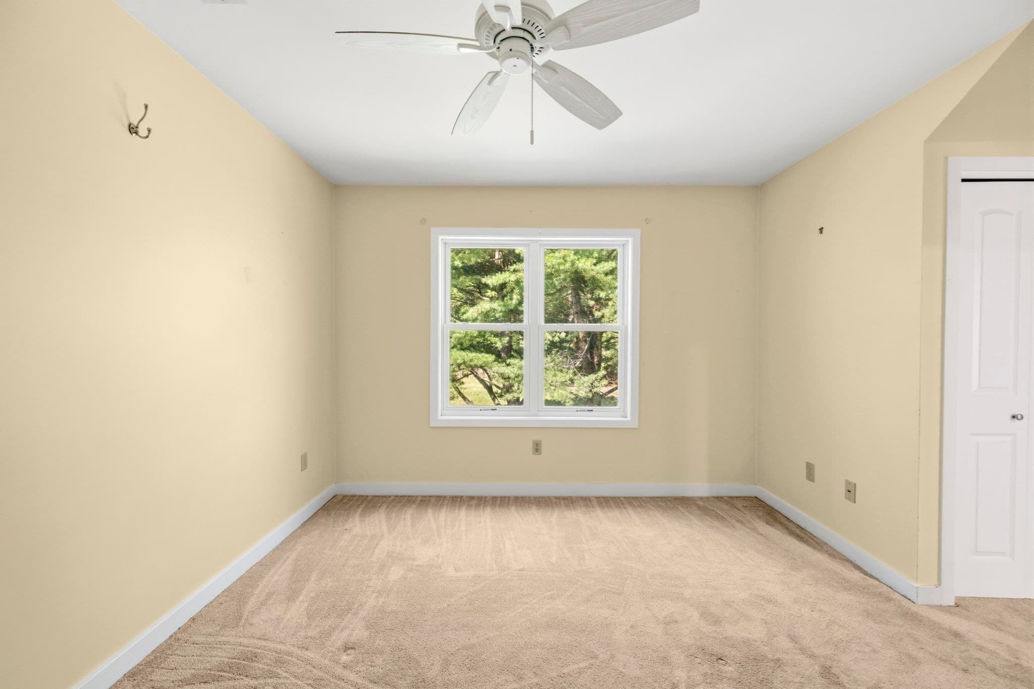 Condominium at 17 Walnut Court # 17, Rockland MA 02370, Rockland, photo 23 of 36