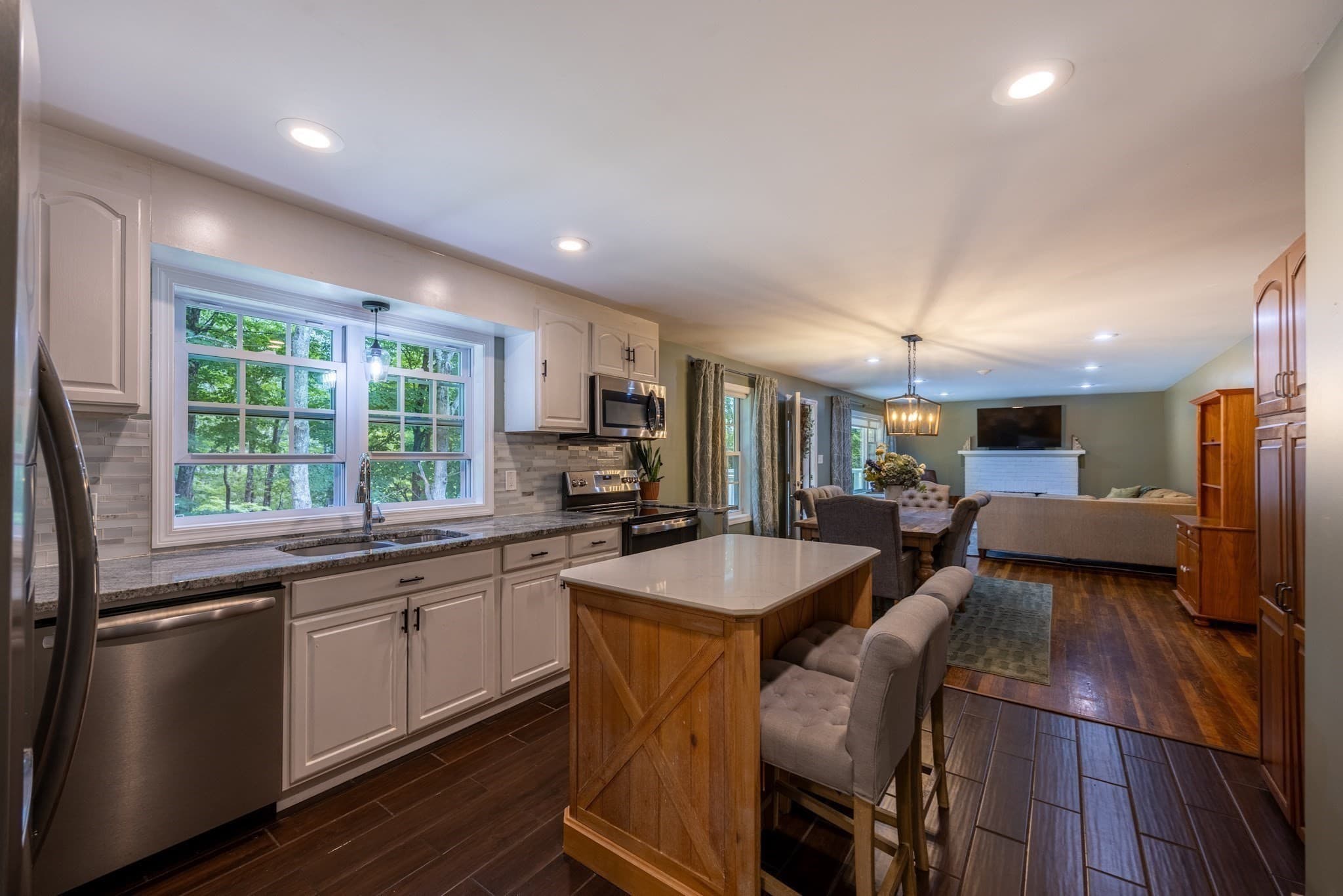 Single Family Residence at 17 Gardner Ave, Sturbridge MA 01566, Sturbridge, photo 12 of 41