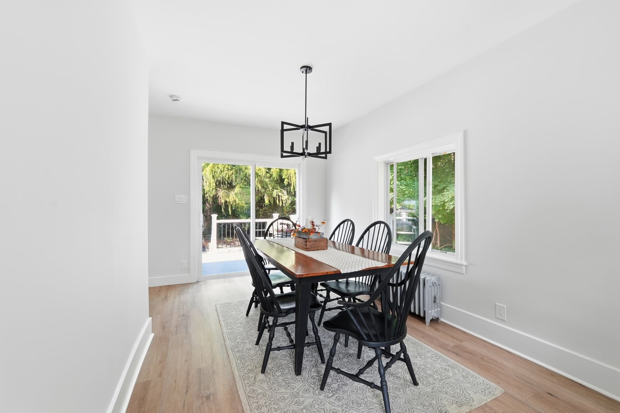 Single Family Residence at 28 Southold Rd, Worcester MA 01607, Worcester, photo 16 of 42