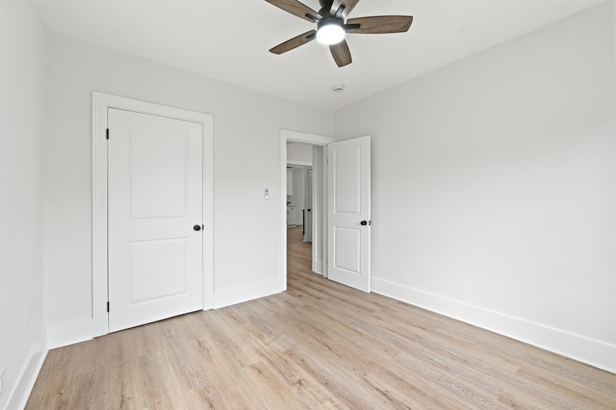 Single Family Residence at 28 Southold Rd, Worcester MA 01607, Worcester, photo 26 of 42