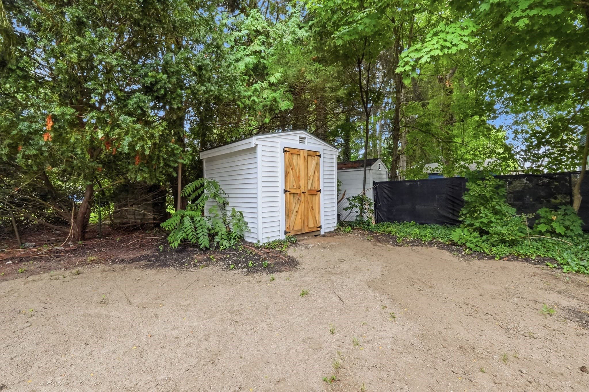 Single Family Residence at 28 Southold Rd, Worcester MA 01607, Worcester, photo 37 of 42
