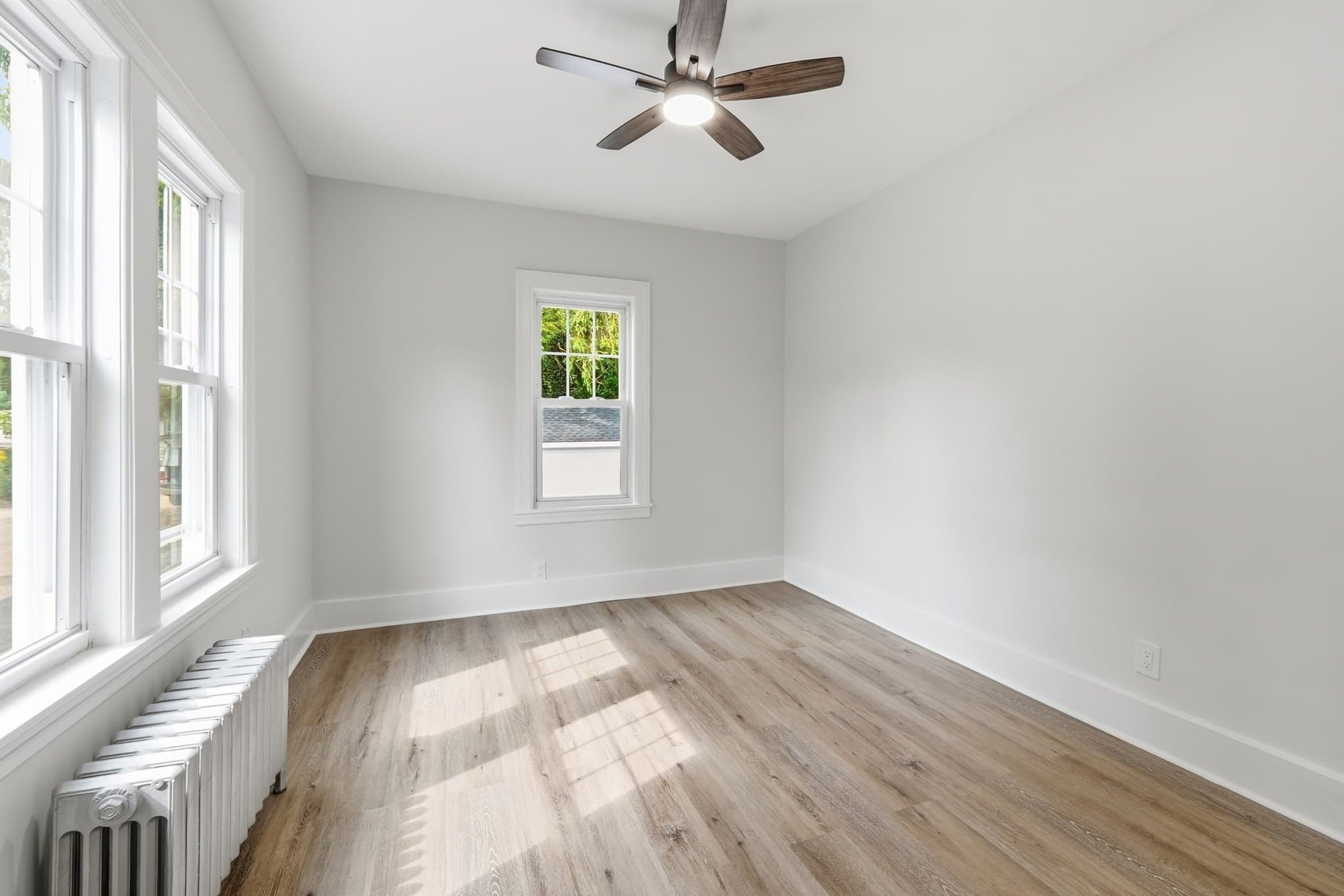 Single Family Residence at 28 Southold Rd, Worcester MA 01607, Worcester, photo 19 of 42