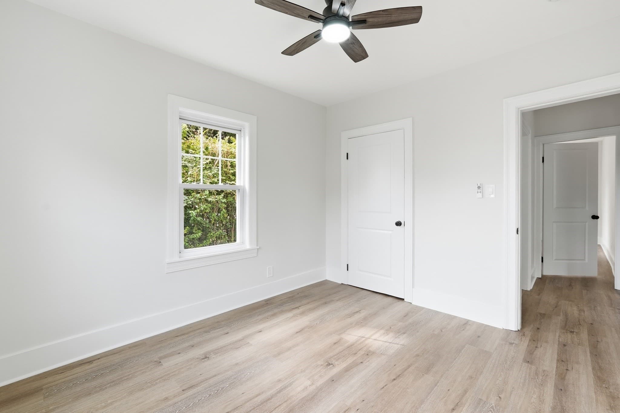 Single Family Residence at 28 Southold Rd, Worcester MA 01607, Worcester, photo 25 of 42