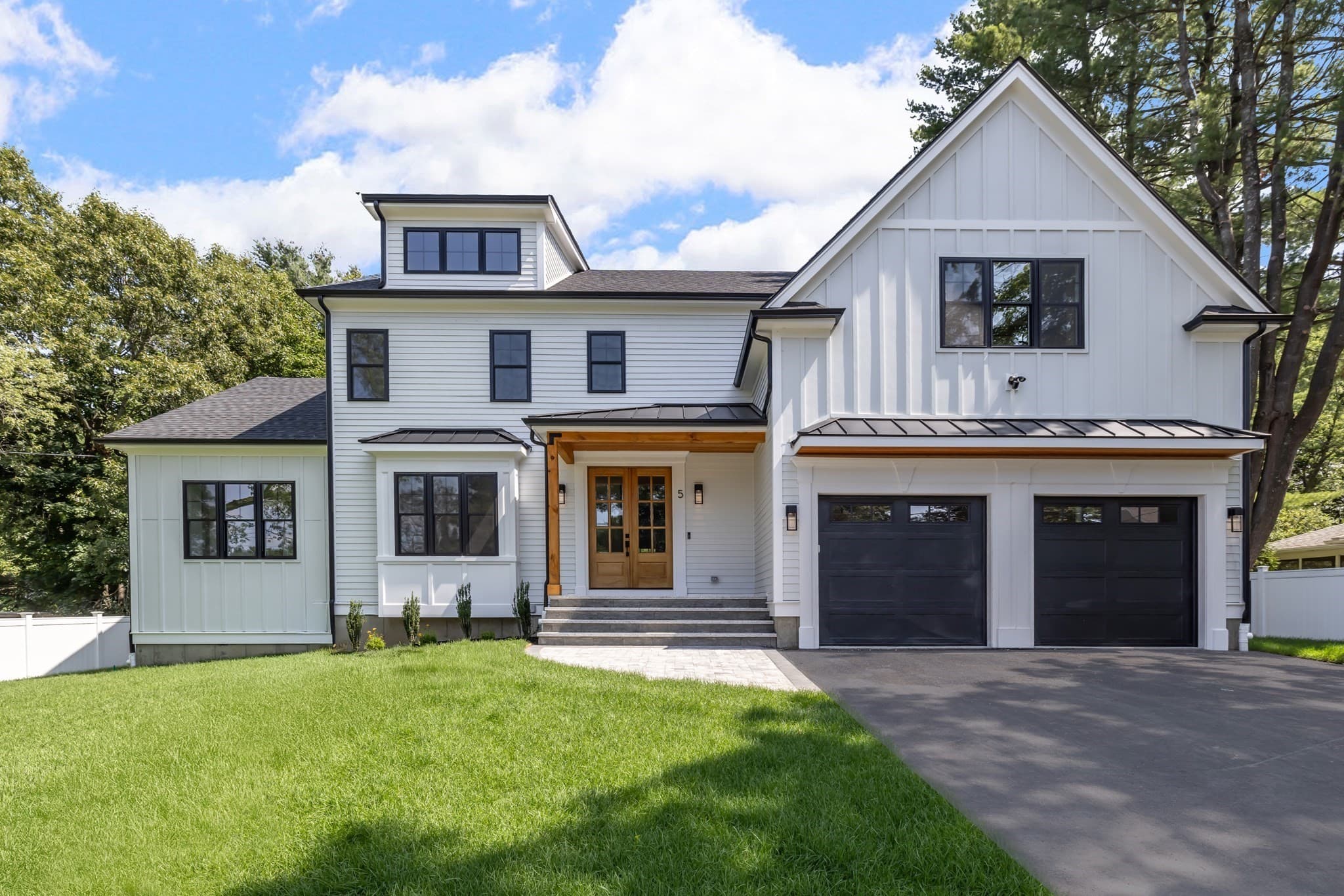 5 Bradford Road, Natick MA 01760