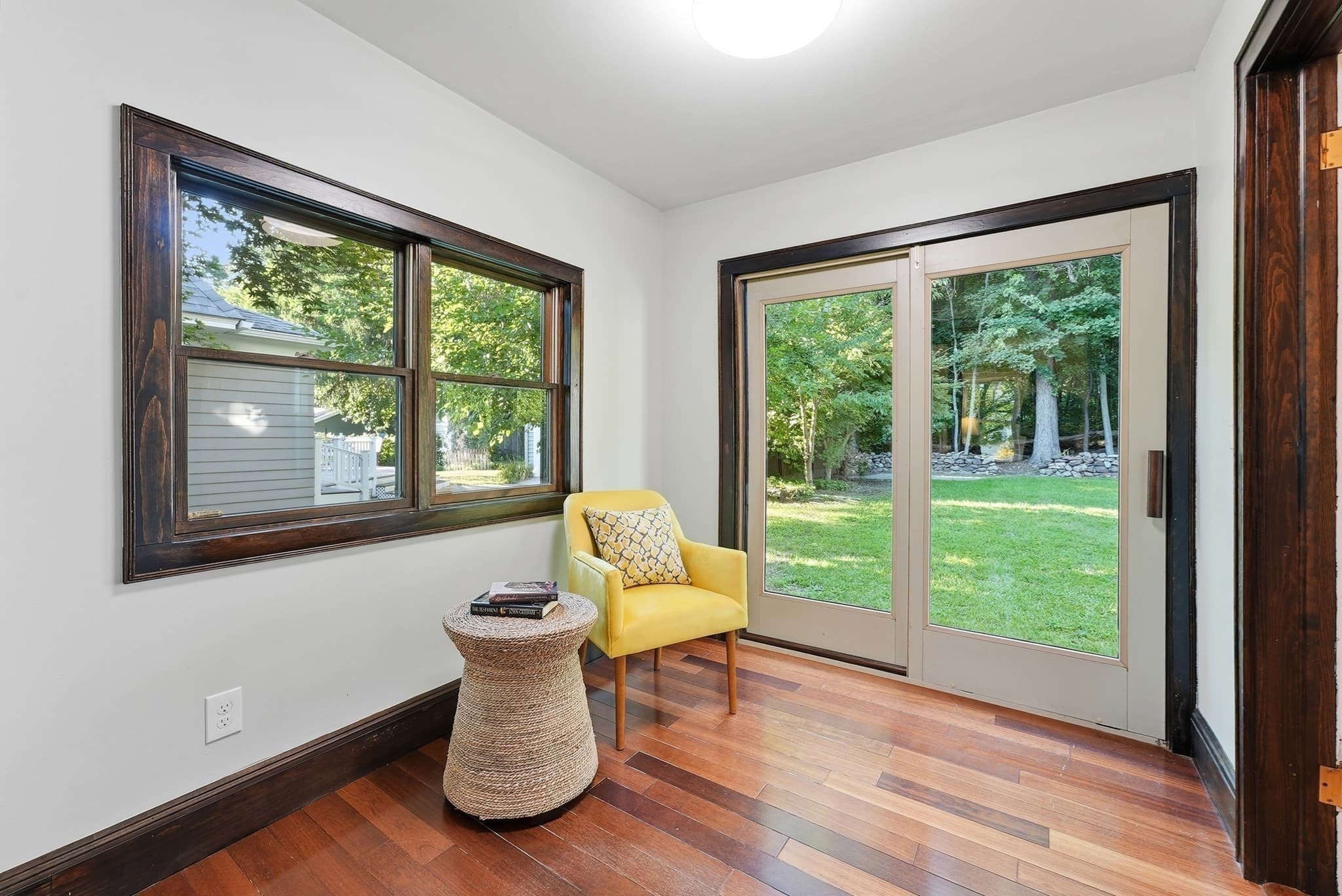 Single Family Residence at 130 Westmoreland Ave, Longmeadow MA 01106, Longmeadow, photo 13 of 42