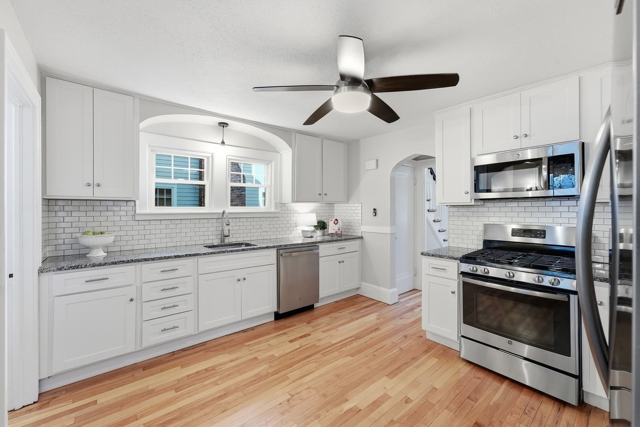 Single Family Residence at 130 Westmoreland Ave, Longmeadow MA 01106, Longmeadow, photo 18 of 42