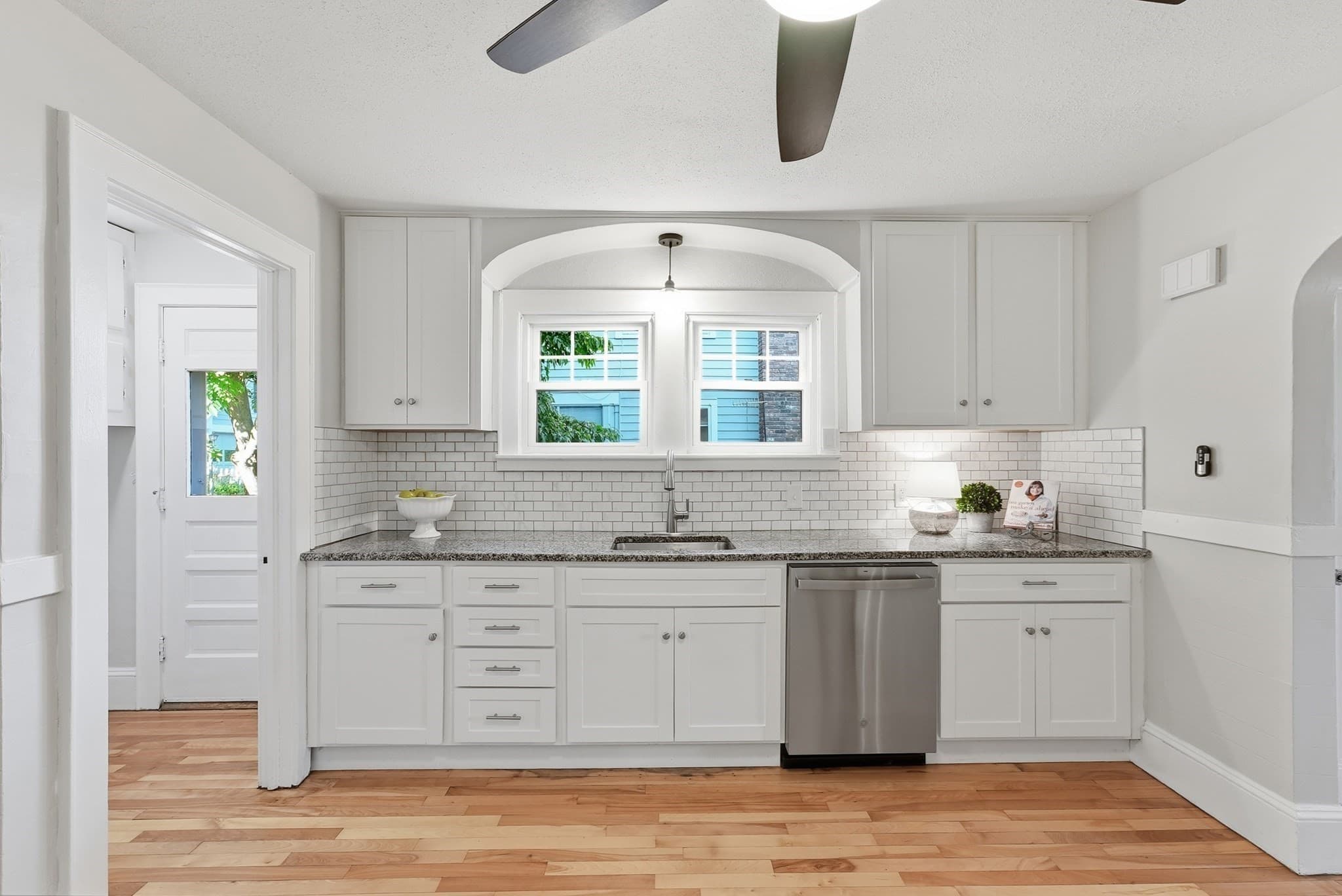 Single Family Residence at 130 Westmoreland Ave, Longmeadow MA 01106, Longmeadow, photo 19 of 42