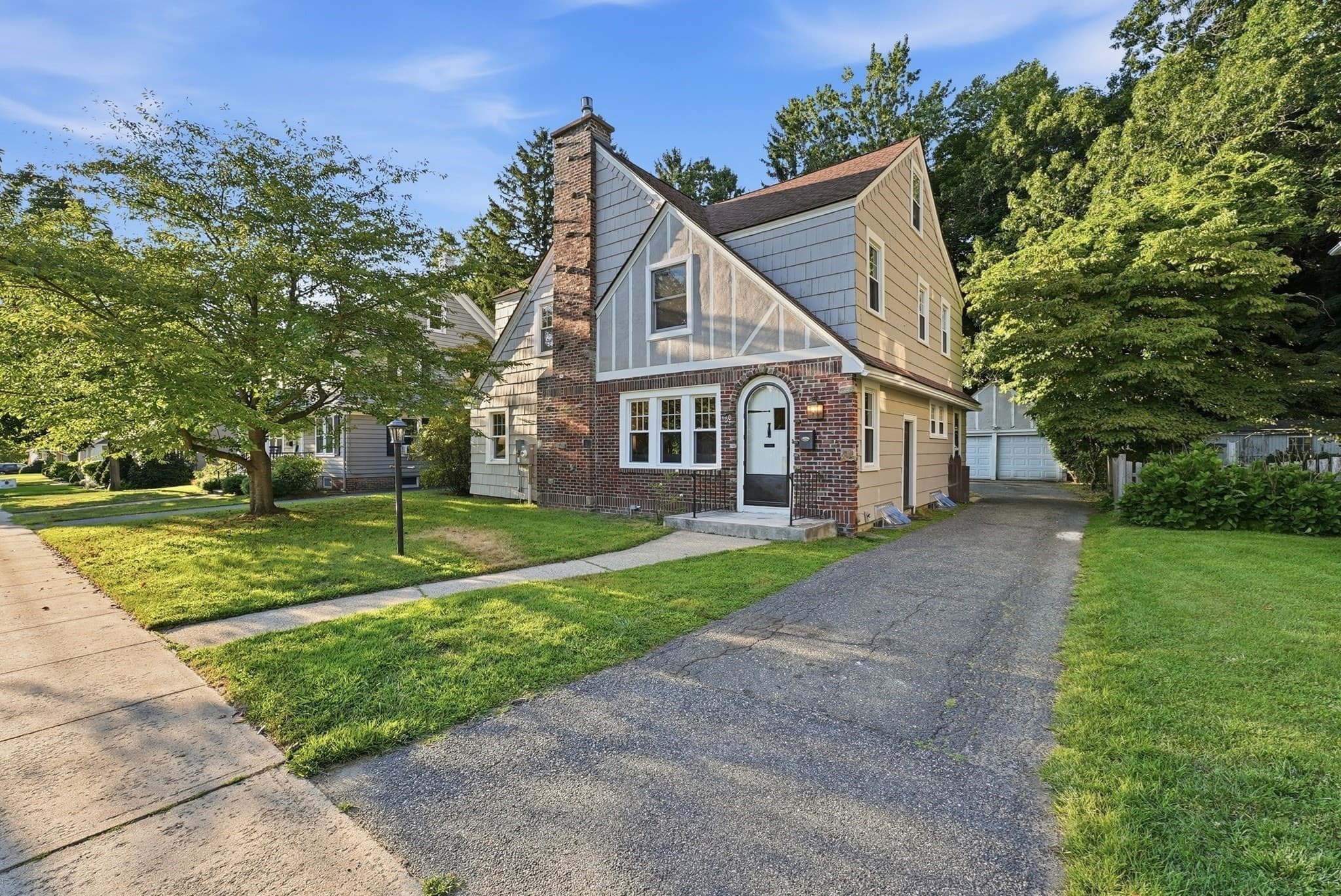 Single Family Residence at 130 Westmoreland Ave, Longmeadow MA 01106, Longmeadow, photo 40 of 42