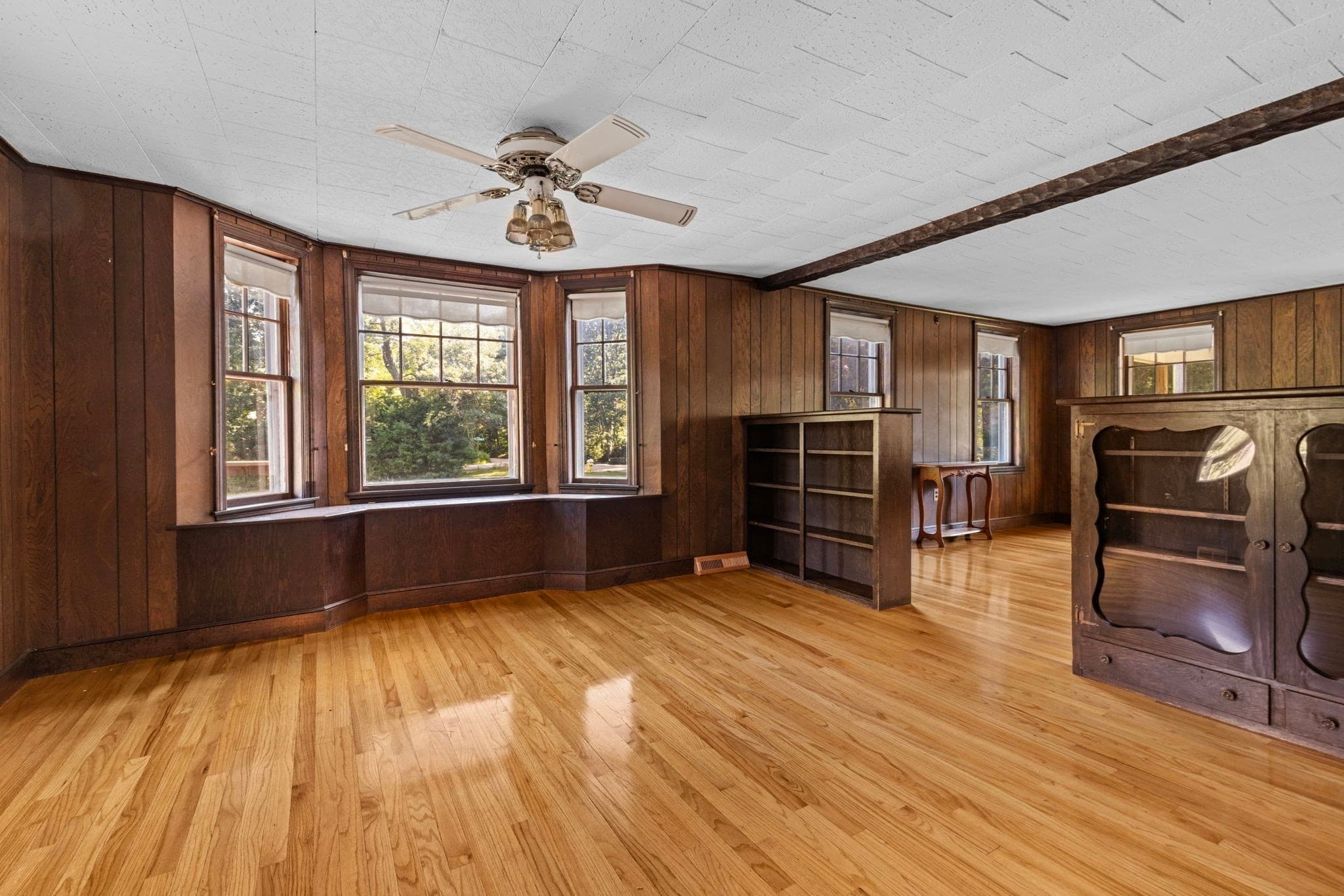 Single Family Residence at 175 Berry St, Wrentham MA 02093, Wrentham, photo 11 of 40