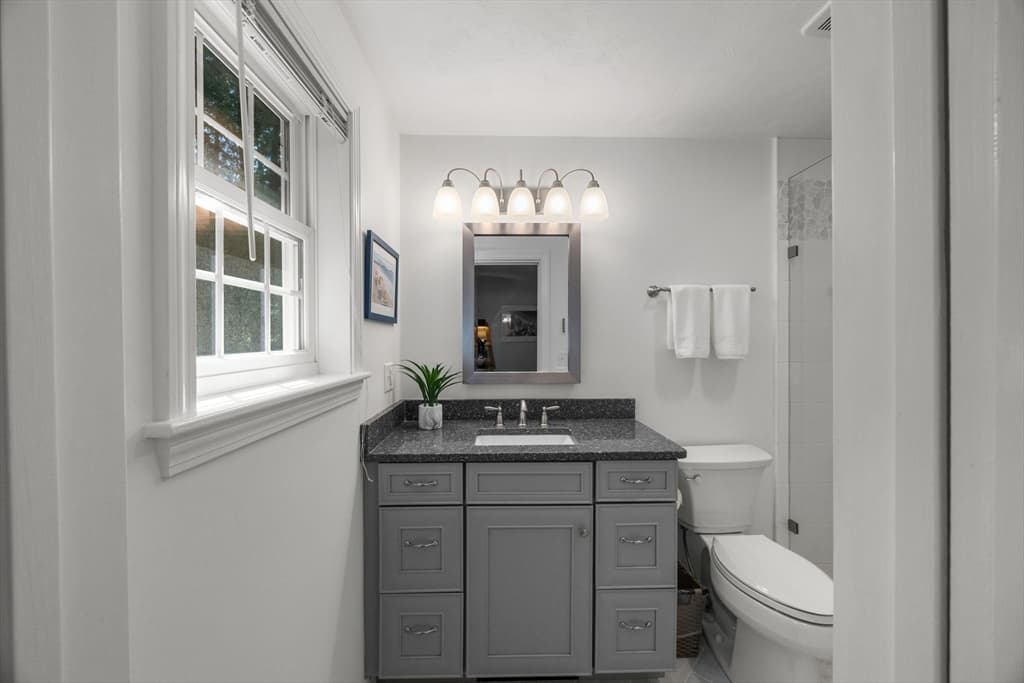 Single Family Residence at 75 Jobys Ln, Barnstable MA 02655, Barnstable, photo 16 of 28
