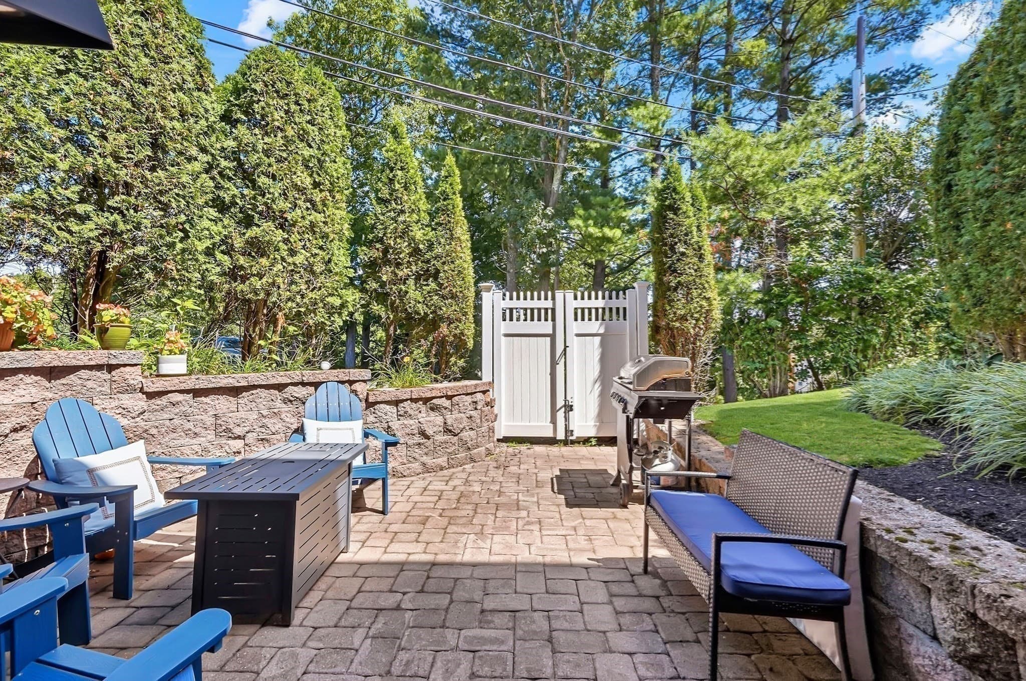 Condominium at 221 Worcester Lane # 6, Waltham MA 02451, photo 16 of 34