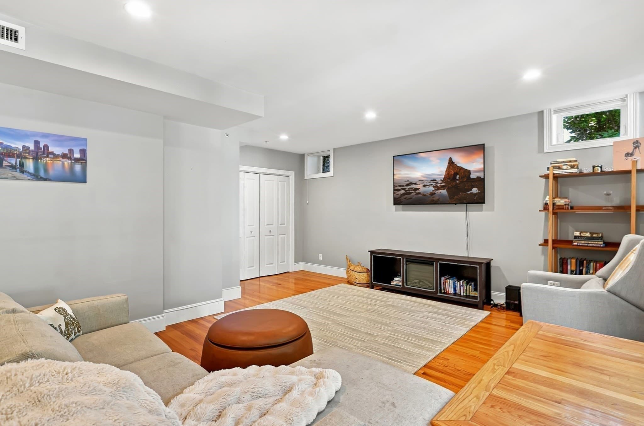 Condominium at 221 Worcester Lane # 6, Waltham MA 02451, photo 12 of 34