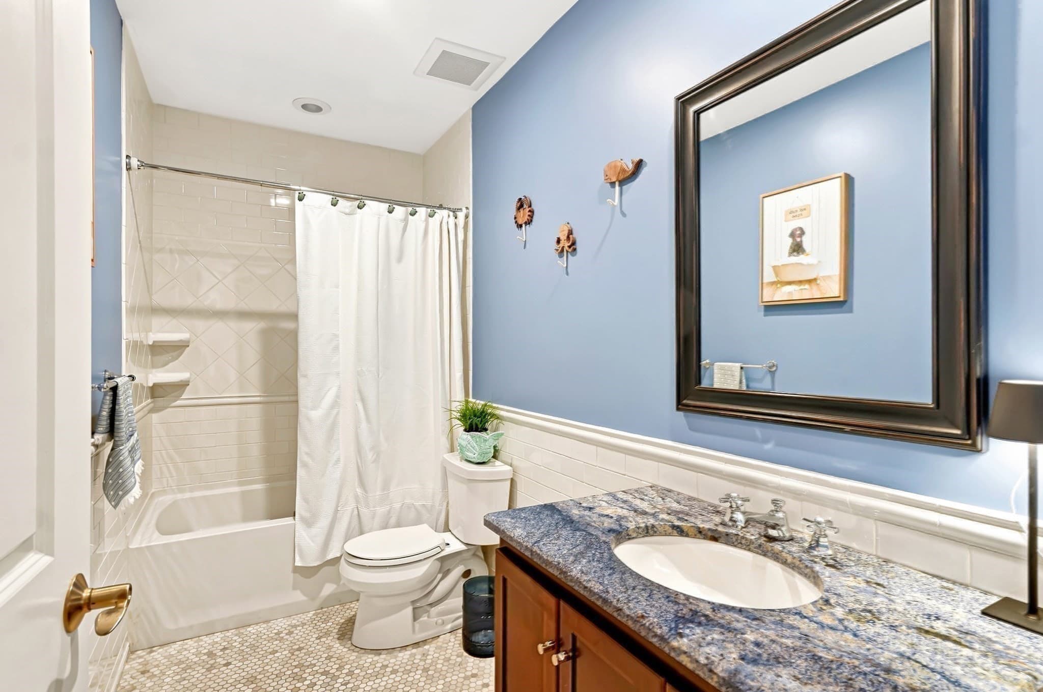 Condominium at 221 Worcester Lane # 6, Waltham MA 02451, photo 26 of 34