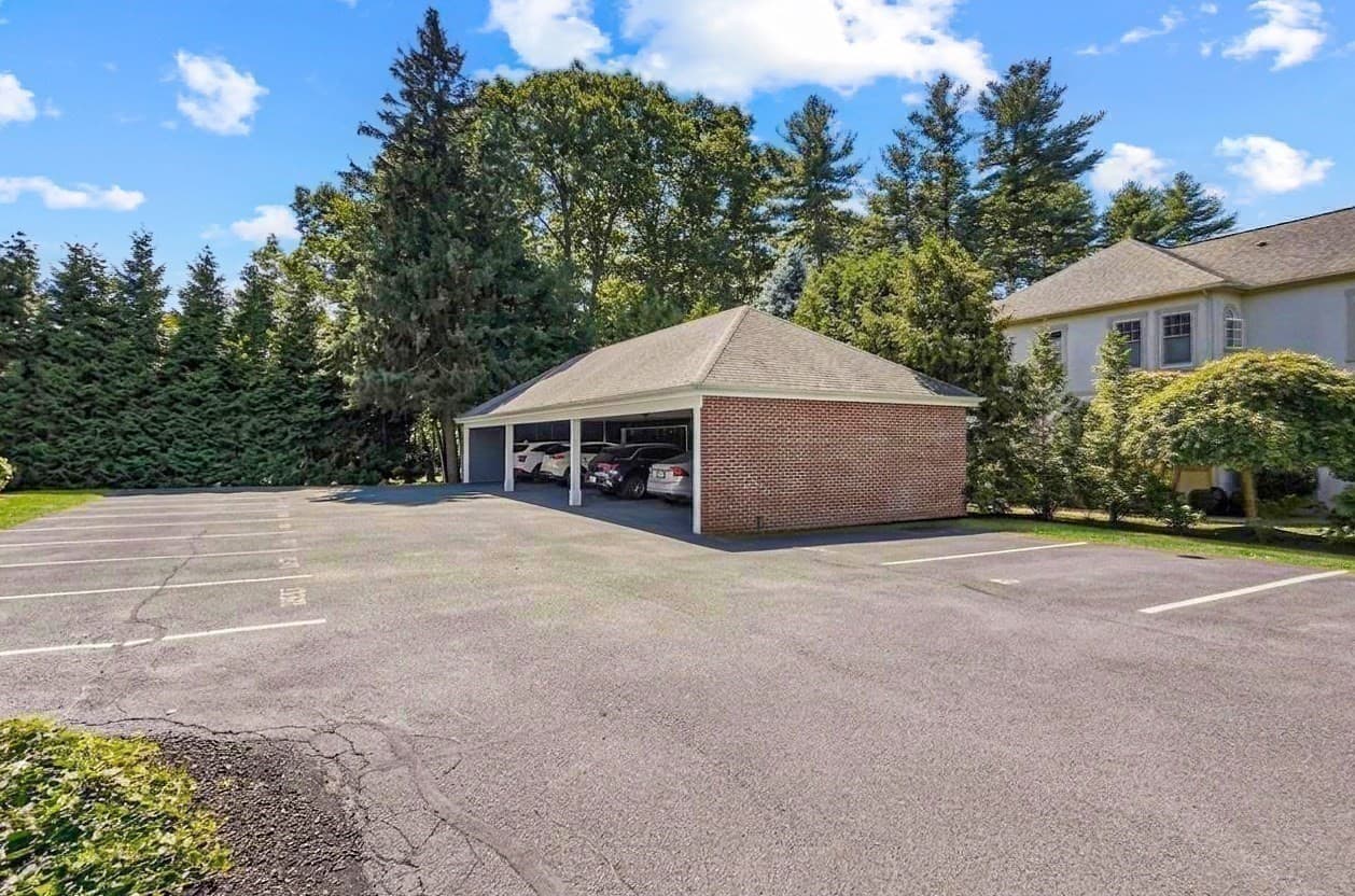 Condominium at 221 Worcester Lane # 6, Waltham MA 02451, photo 32 of 34