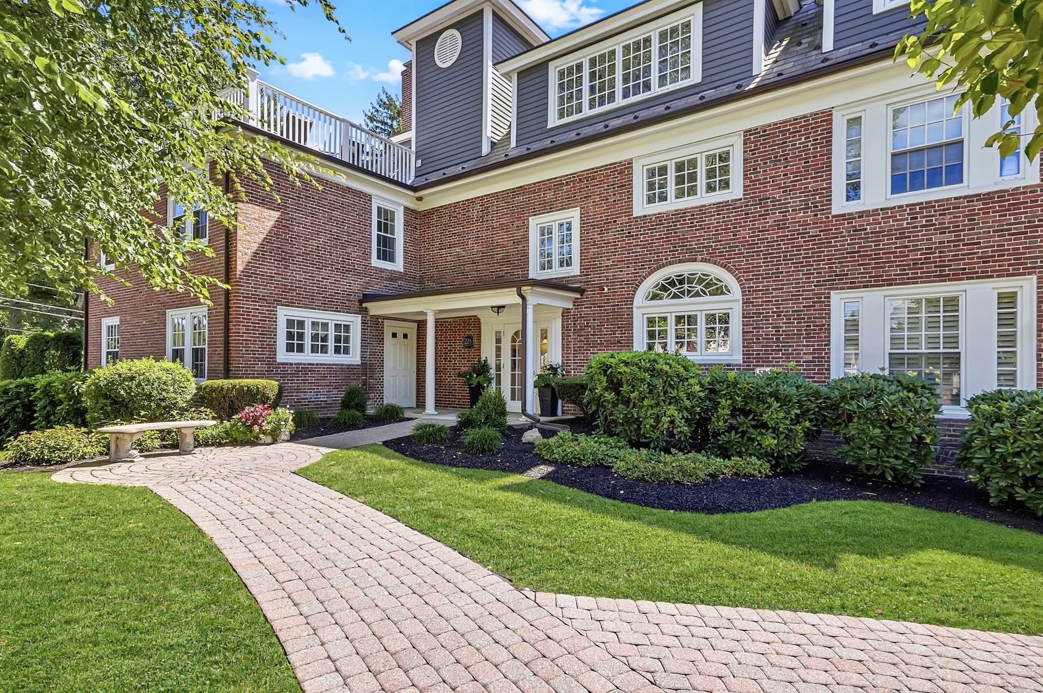 221 Worcester Lane # 6, Waltham MA 02451
