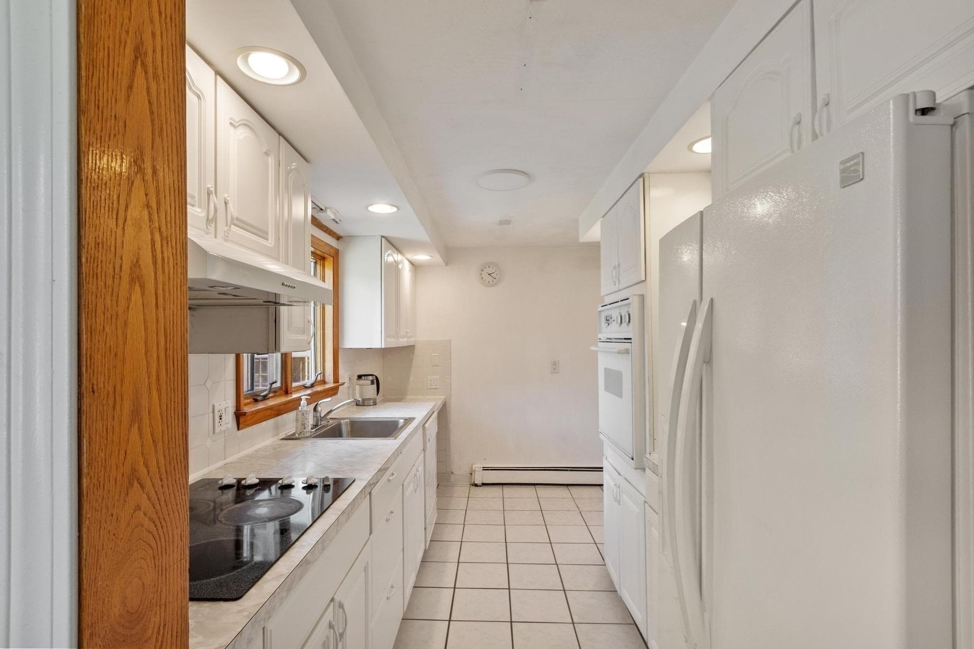 Single Family Residence at 145 Baldwin Ave, Framingham MA 01701, Framingham, photo 5 of 42