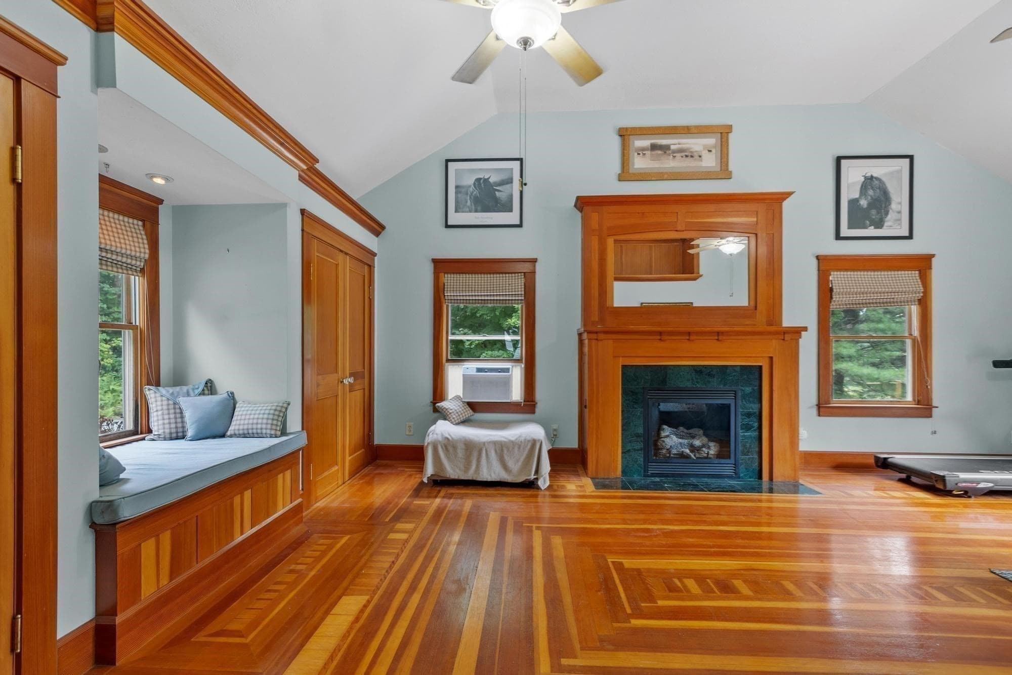 Single Family Residence at 16-18 Curboy Rd, Sturbridge MA 01566, Sturbridge, photo 6 of 41