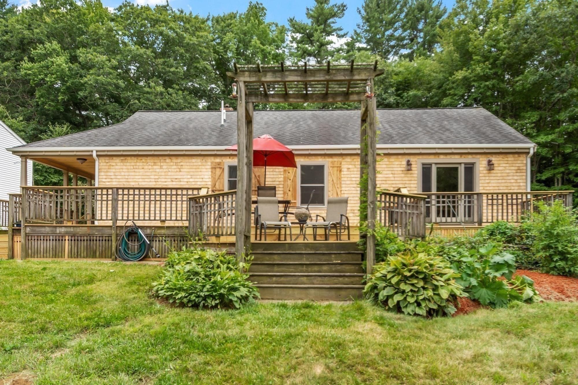 Single Family Residence at 16-18 Curboy Rd, Sturbridge MA 01566, Sturbridge, photo 26 of 41