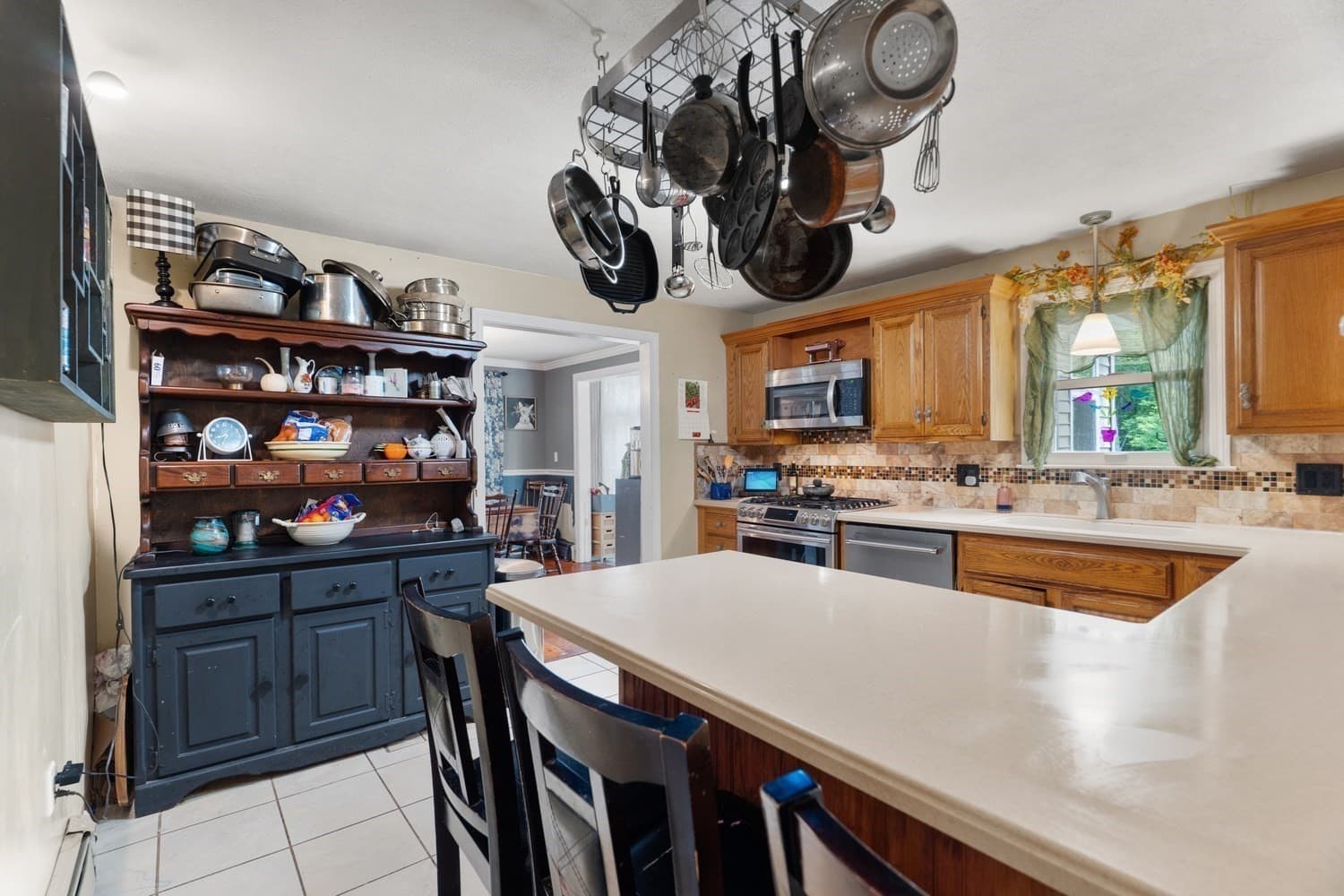 Single Family Residence at 1236 Woonsocket Hill Road, North Smithfield RI 02896, North Smithfield, photo 10 of 35