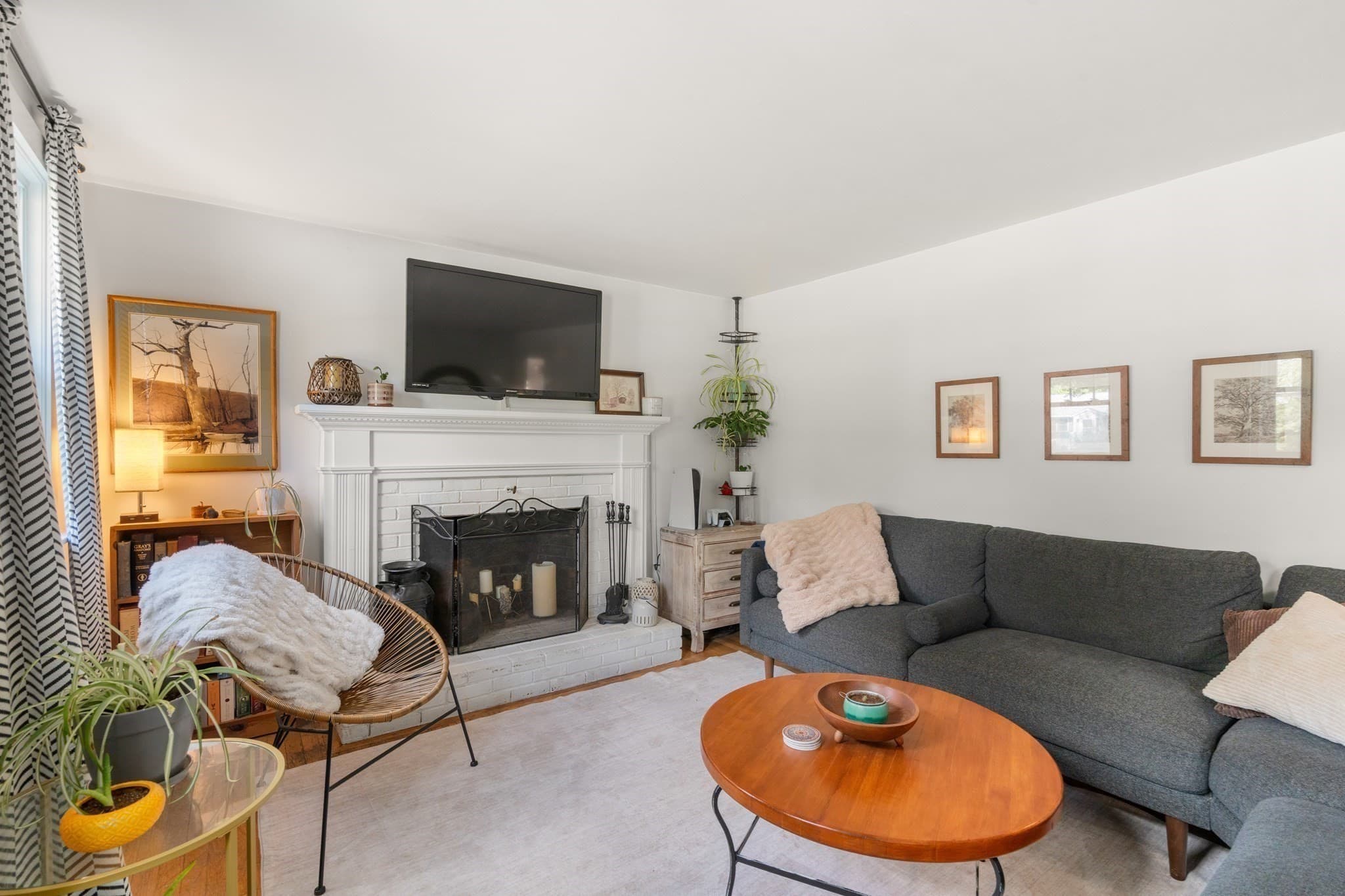 Single Family Residence at 14 Lucas St, Carver MA 02330, Carver, photo 7 of 38