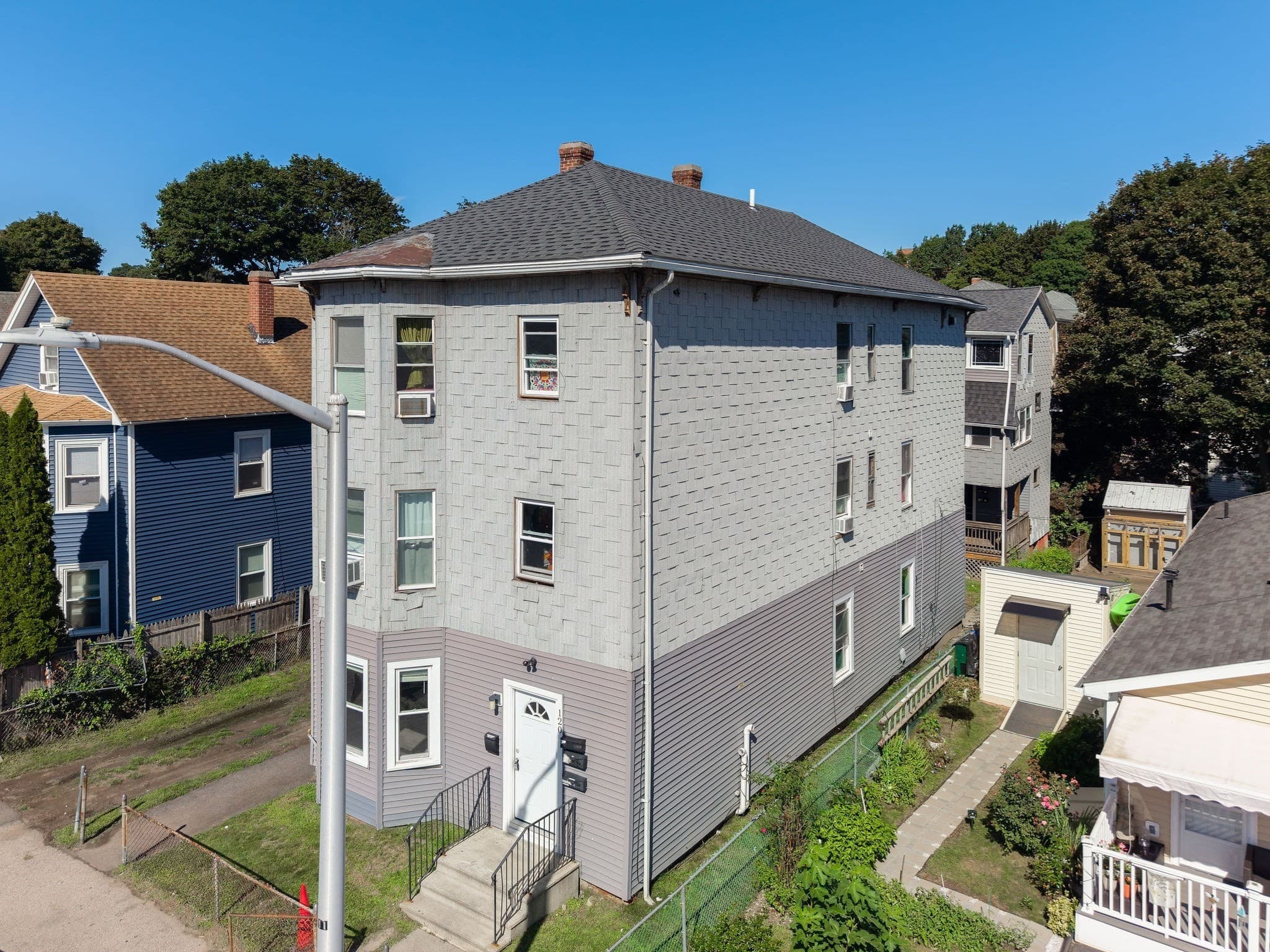 120 Southgate St, Worcester MA 01603