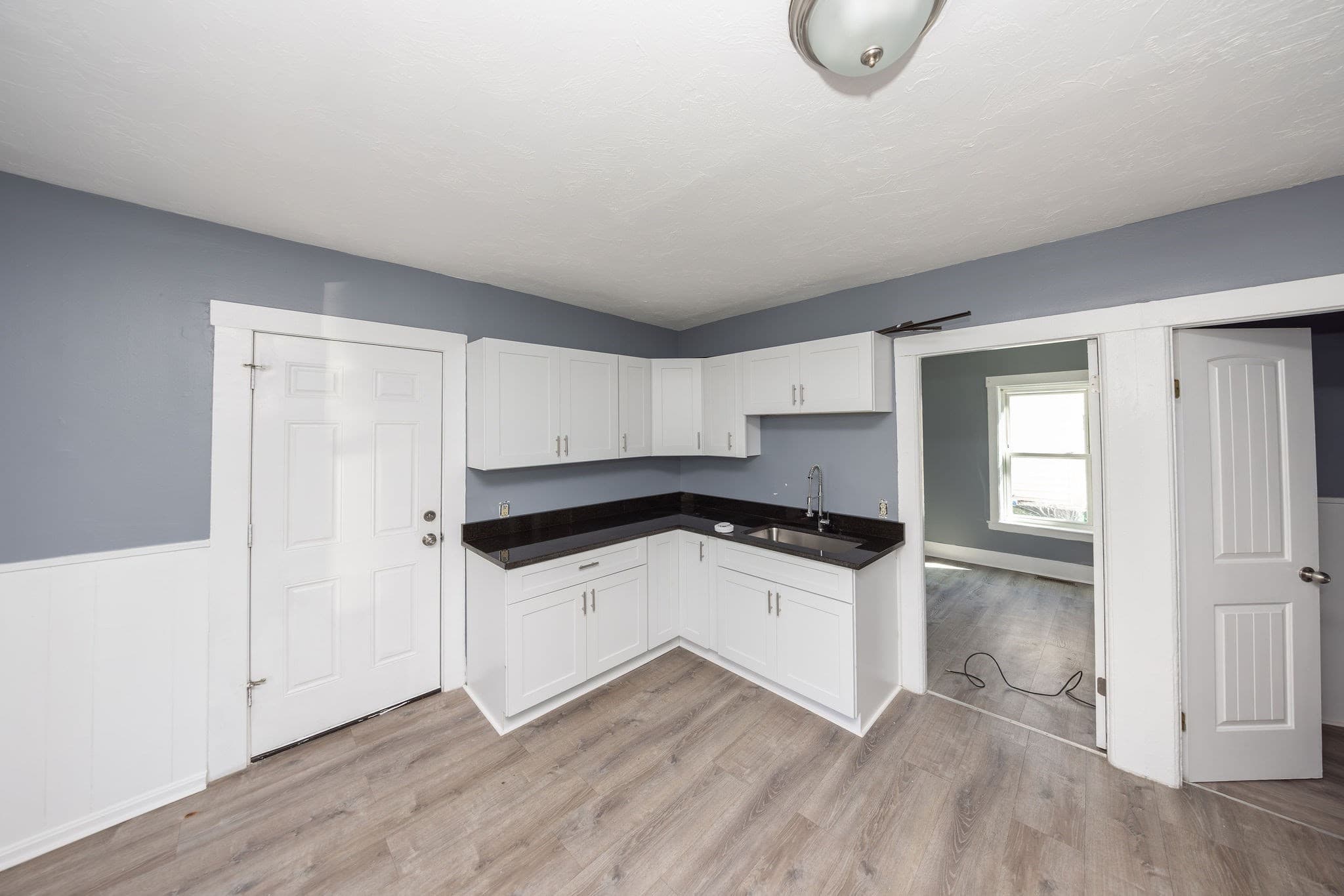 5-9 Family at 120 Southgate St, Worcester MA 01603, Worcester, photo 15 of 42